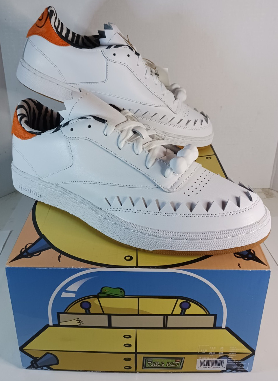 Reebok Club C X Flintstones Meet Jetsons \