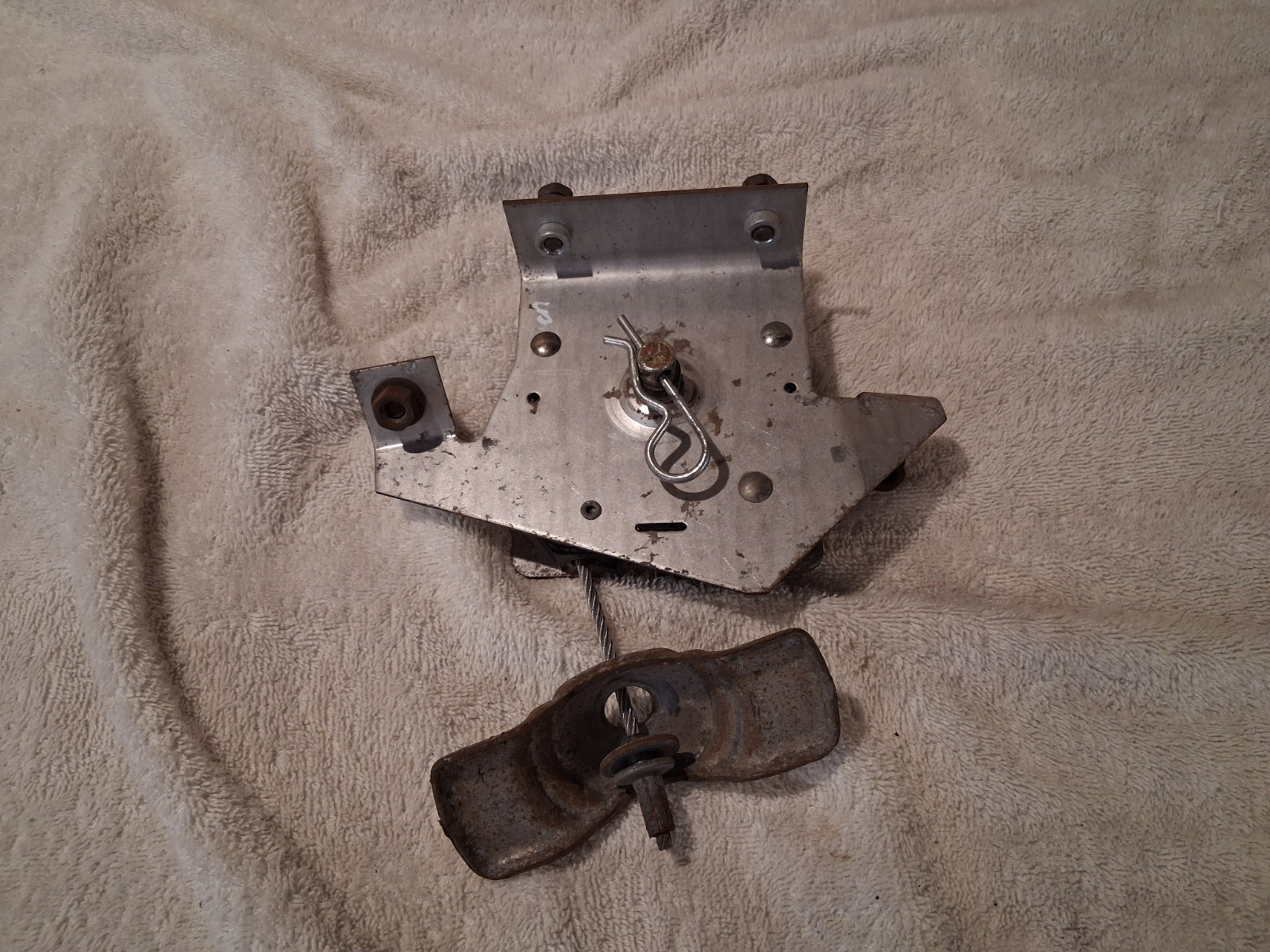1987-1996 Dodge Dakota Pickup OEM Spare Tire Hoist Wheel Carrier Winch Cable 1987-1996 Dodge Dakota Pickup OEM Spare Tire Hoist Wheel Carrier Winch Cable