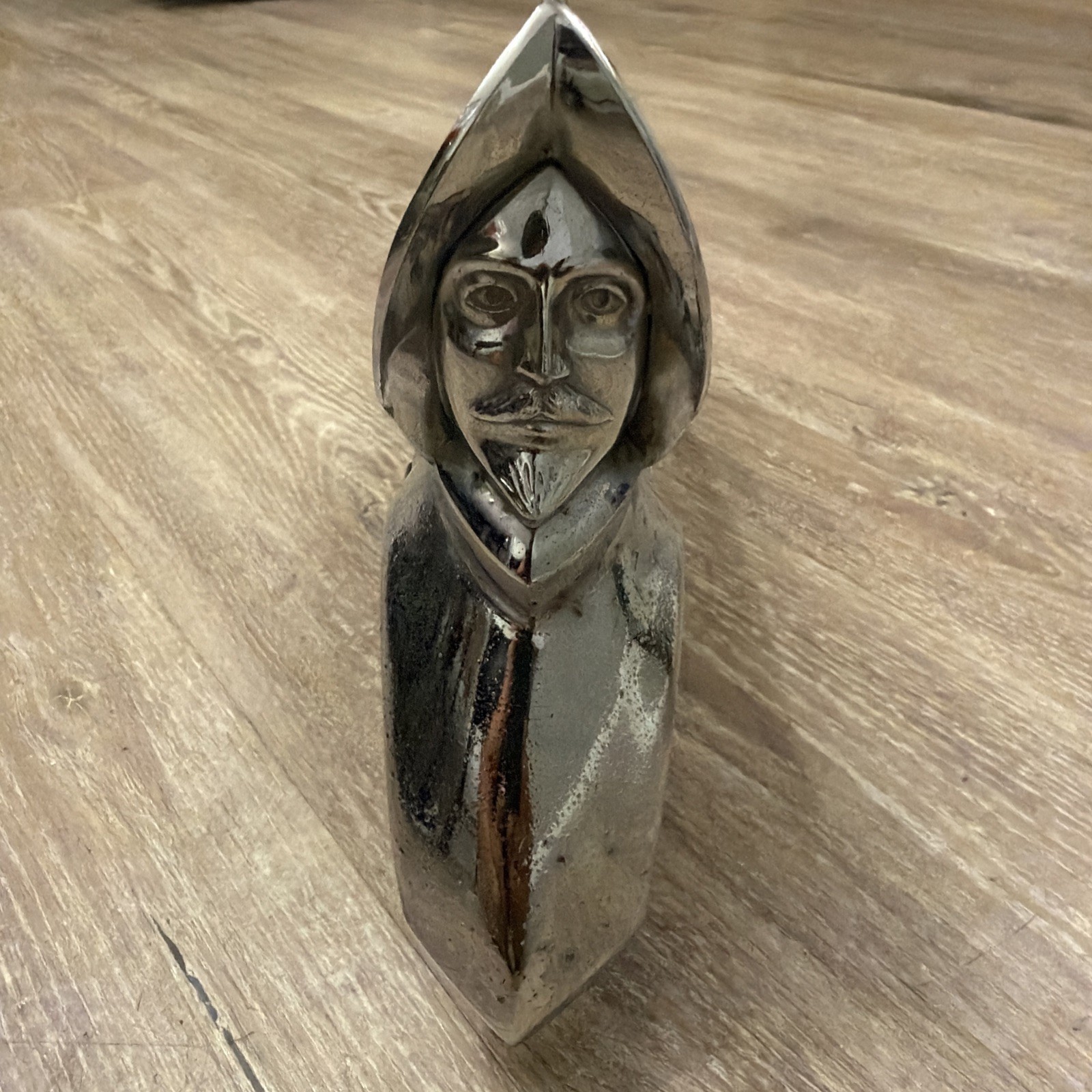 Vintage 1949 1950 DeSoto Hood Ornament OEM 1335605 Chrysler Mopar Solid Chrome Vintage 1949 1950 DeSoto Hood Ornament OEM 1335605 Chrysler Mopar Solid Chrome