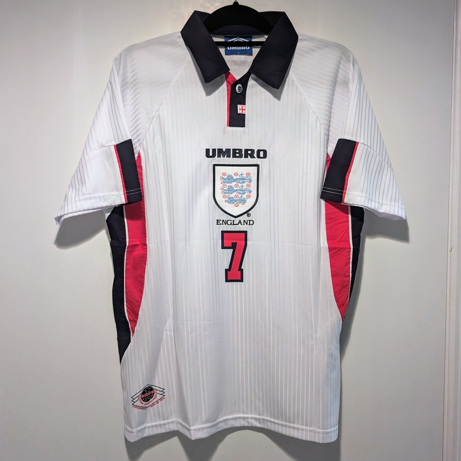 England David Beckham 1998 Retro Jersey Men\'s XL England David Beckham 1998 Retro Jersey Men\'s XL
