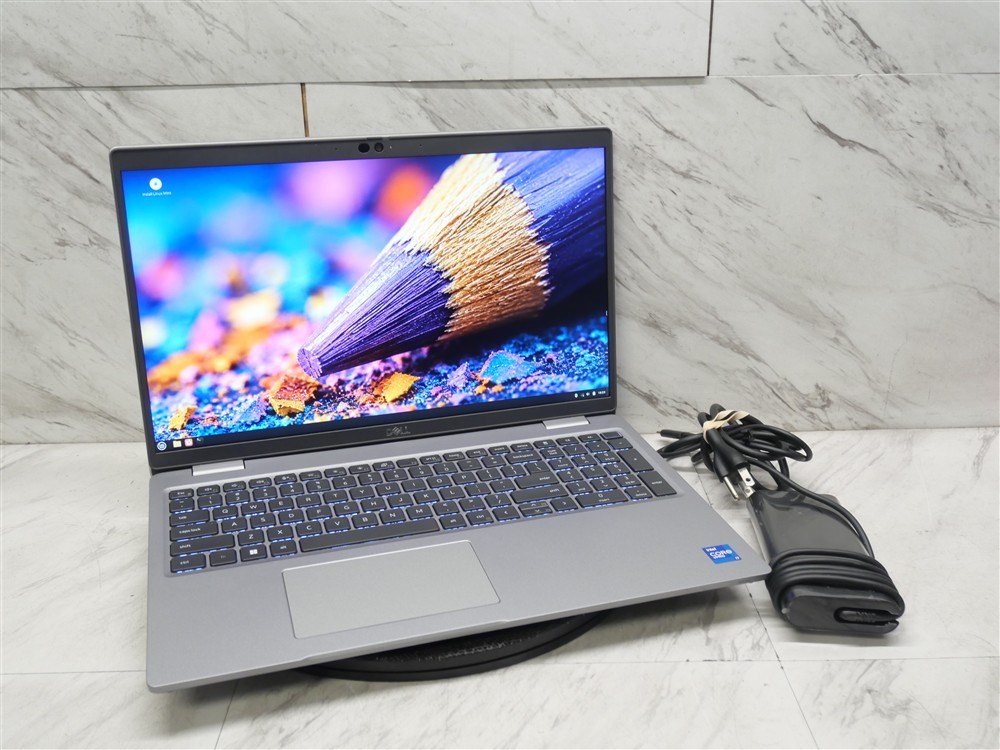DELL 5520 15\
