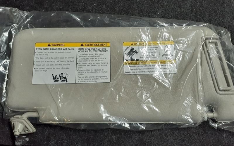 2017-2021 Nissan Armada Left Driver Side Interior Sun Visor Gray OEM 2017-2021 Nissan Armada Left Driver Side Interior Sun Visor Gray OEM