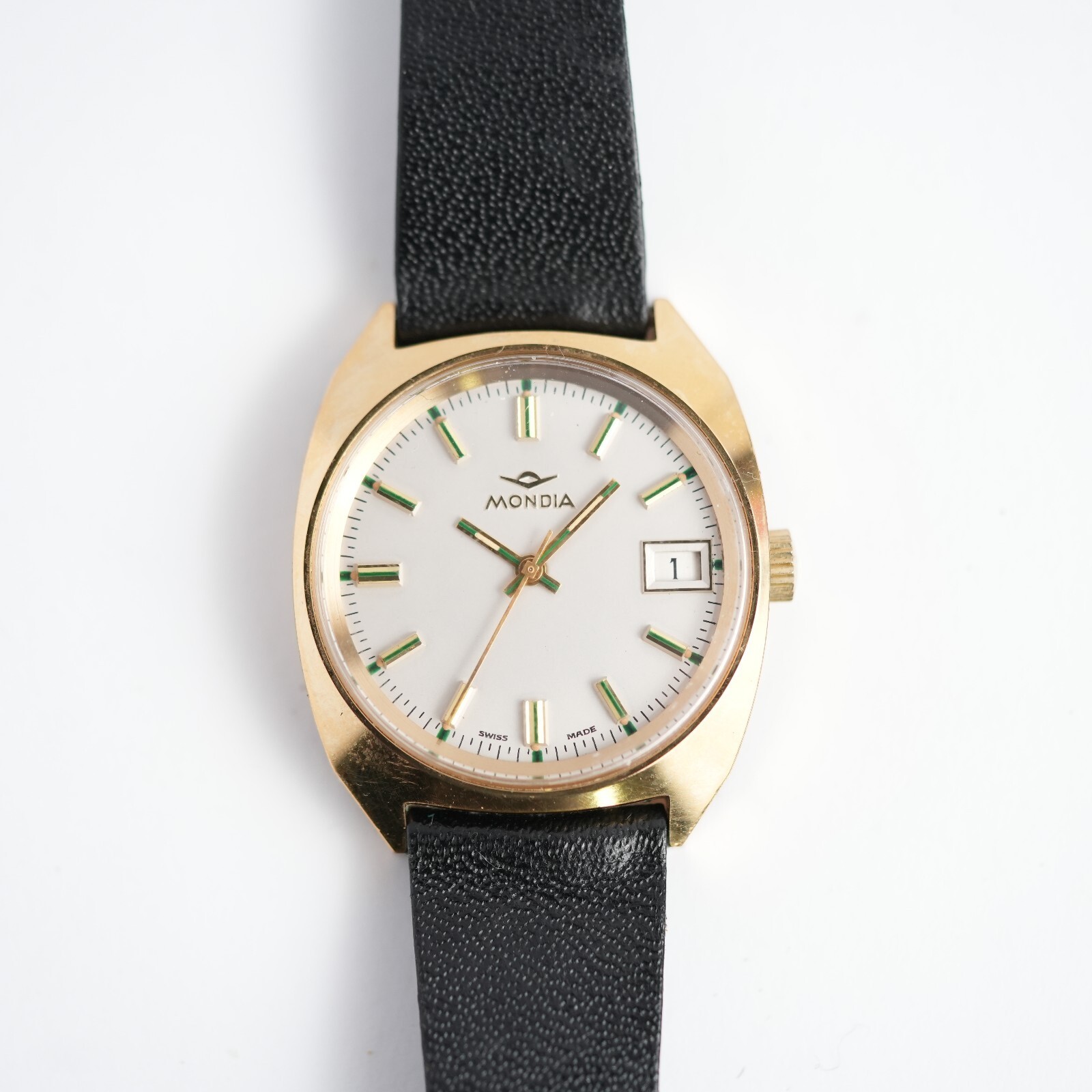 Mondia. Watch
