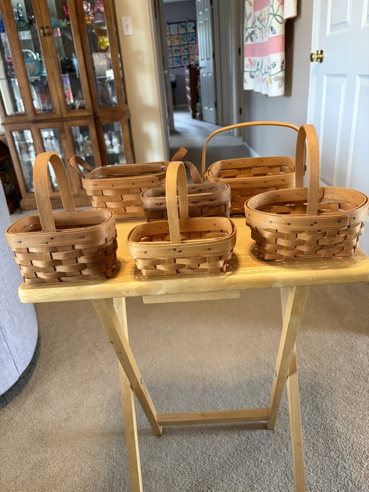 Group of 6 Longaberger Baskets in Very Good Condition