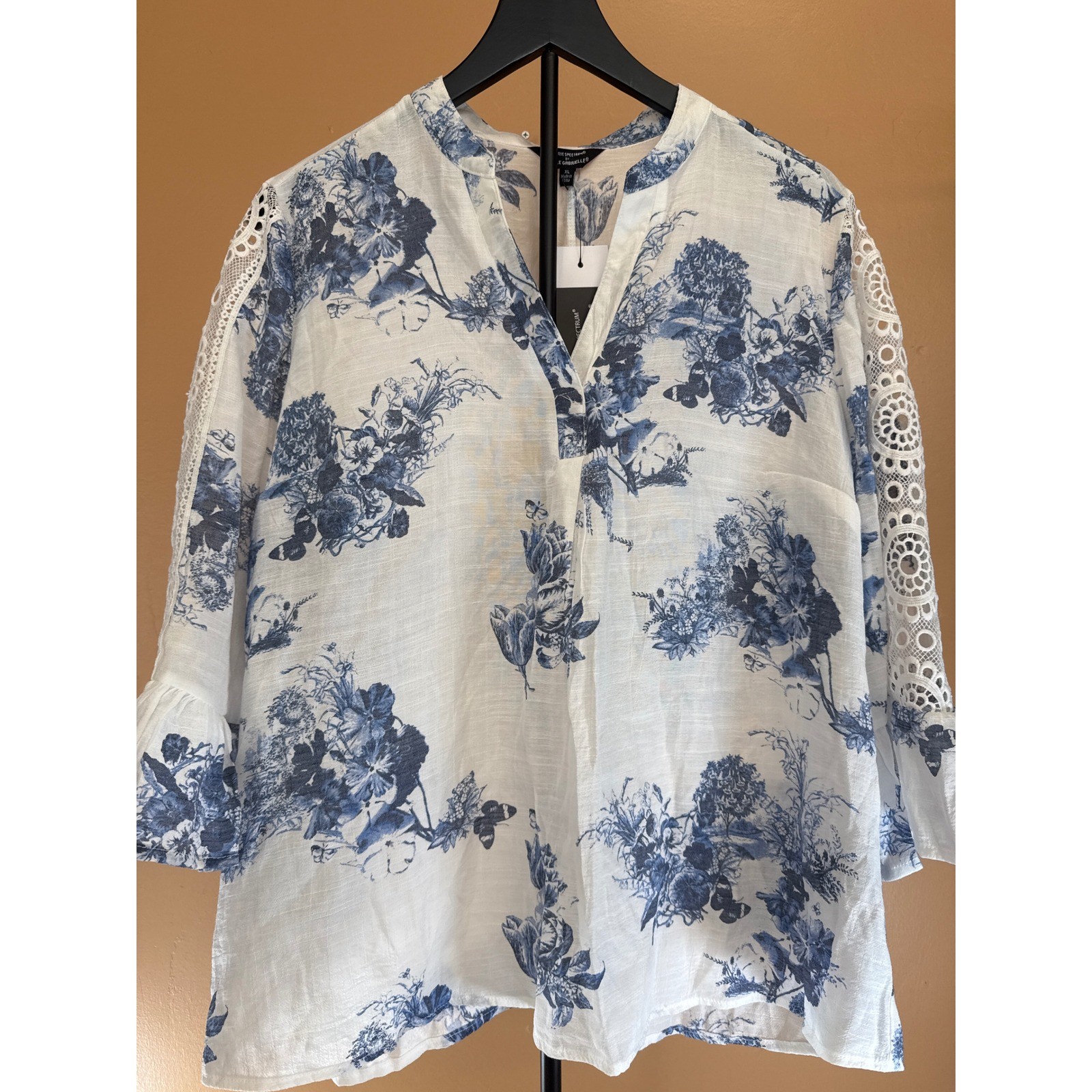 Unique Spectrum Mlle Gabrielle Blue White Floral Toile Eyelet Lace Blouse XL NWT