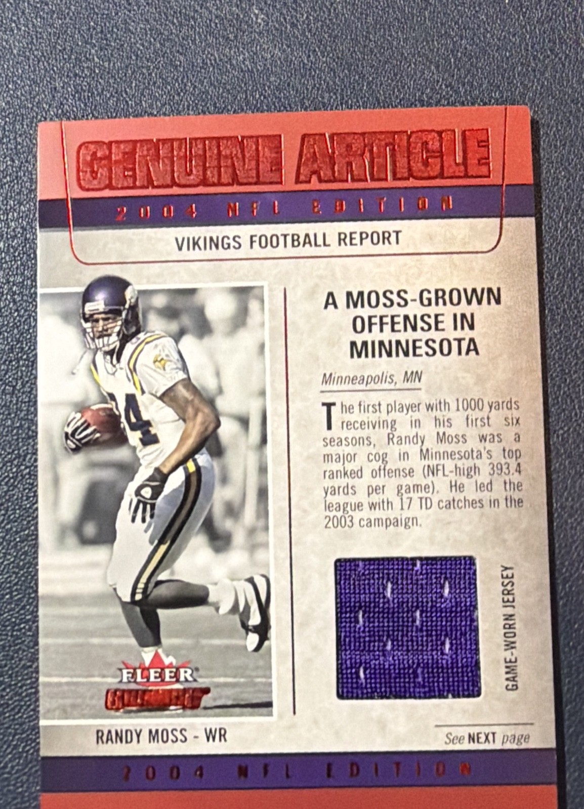 2004 Fleer Genuine - Genuine Article Randy Moss #GA-RM Red (MEM) 2004 Fleer Genuine - Genuine Article Randy Moss #GA-RM Red (MEM)