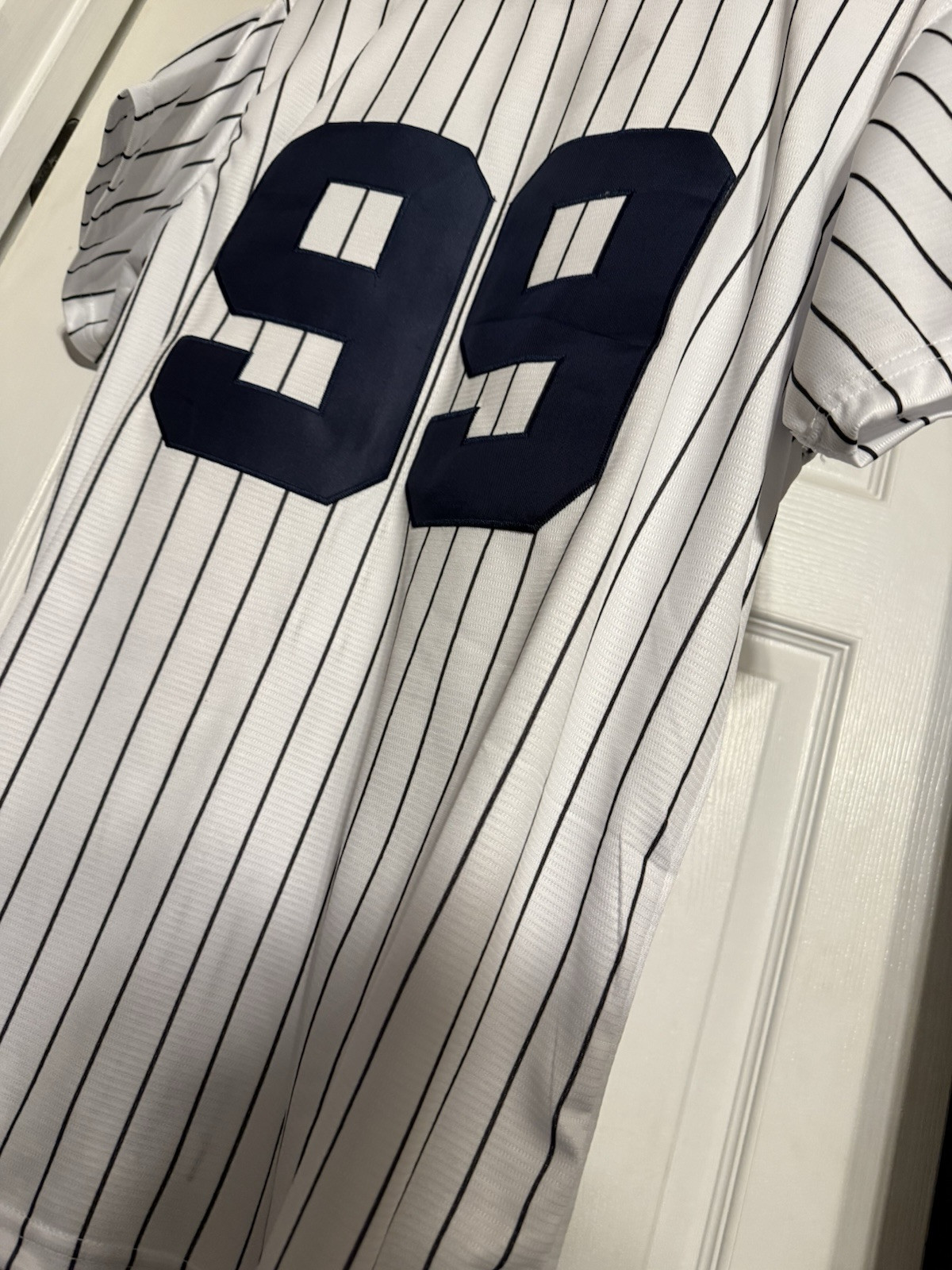 NEW- JUDGE WHITE PINSTRIPE GAMETIME YANKEES JERSEY SIZE MEDIUM NEW- JUDGE WHITE PINSTRIPE GAMETIME YANKEES JERSEY SIZE MEDIUM