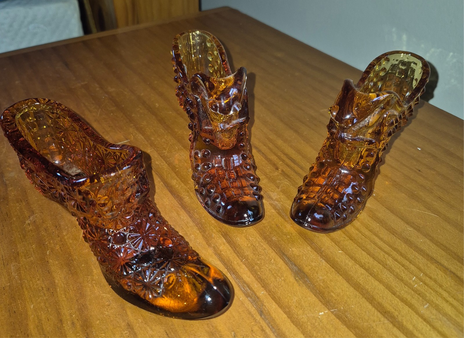 Vintage Fenton Amber Glass Slipper Shoe Daisy Button Hobnail Cat Head Vintage Fenton Amber Glass Slipper Shoe Daisy Button Hobnail Cat Head