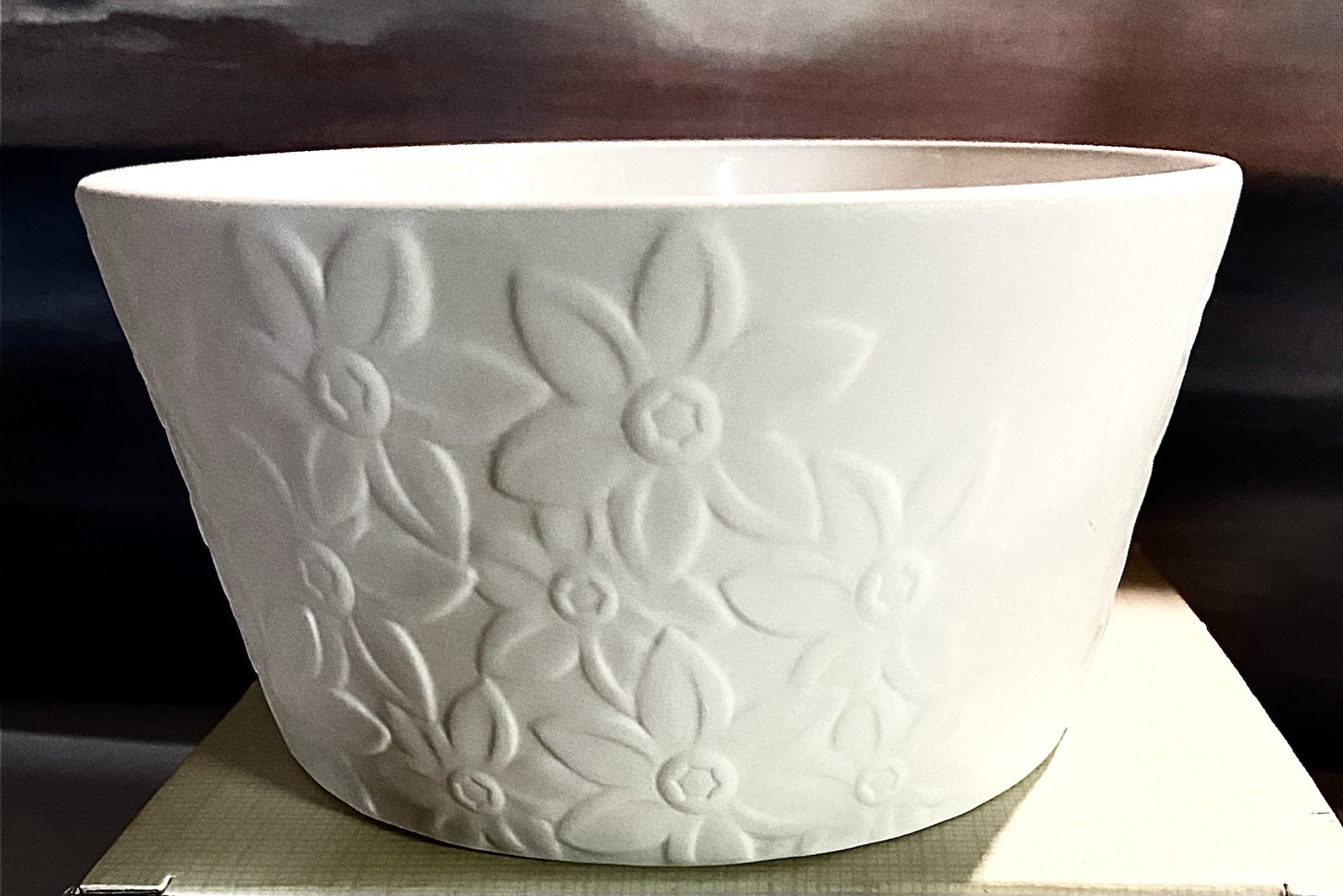 Narcissus Modern Lenox Petals Porcelain Round Bowl White Flower Pattern 6 inches