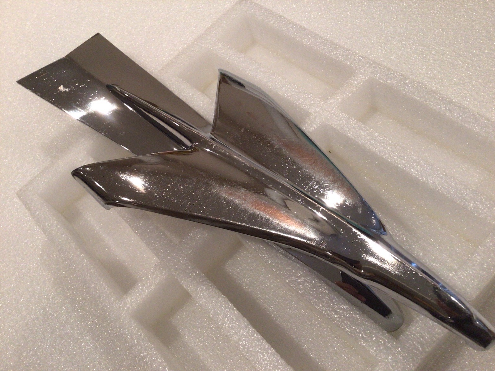 vintage 1950's 1954 1955 Chevrolet Chevy pickup truck 3100 hood ornament eagle vintage 1950's 1954 1955 Chevrolet Chevy pickup truck 3100 hood ornament eagle