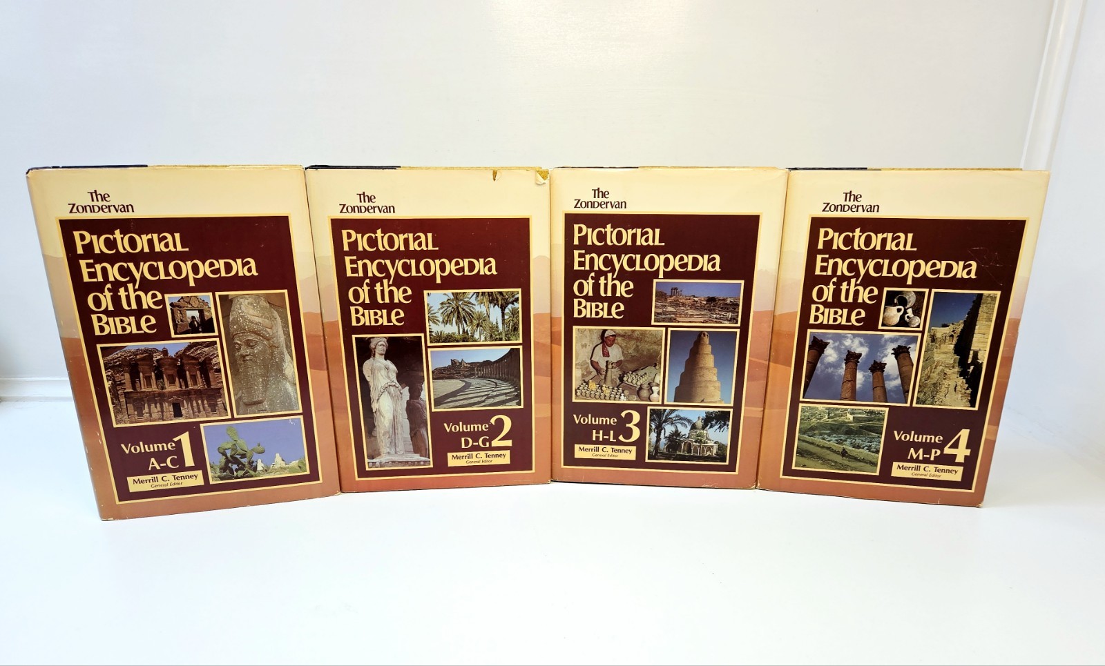 Vintage 1975 Zondervan Pictorial Encyclopedia of the Bible Volumes 1-4 Hardback