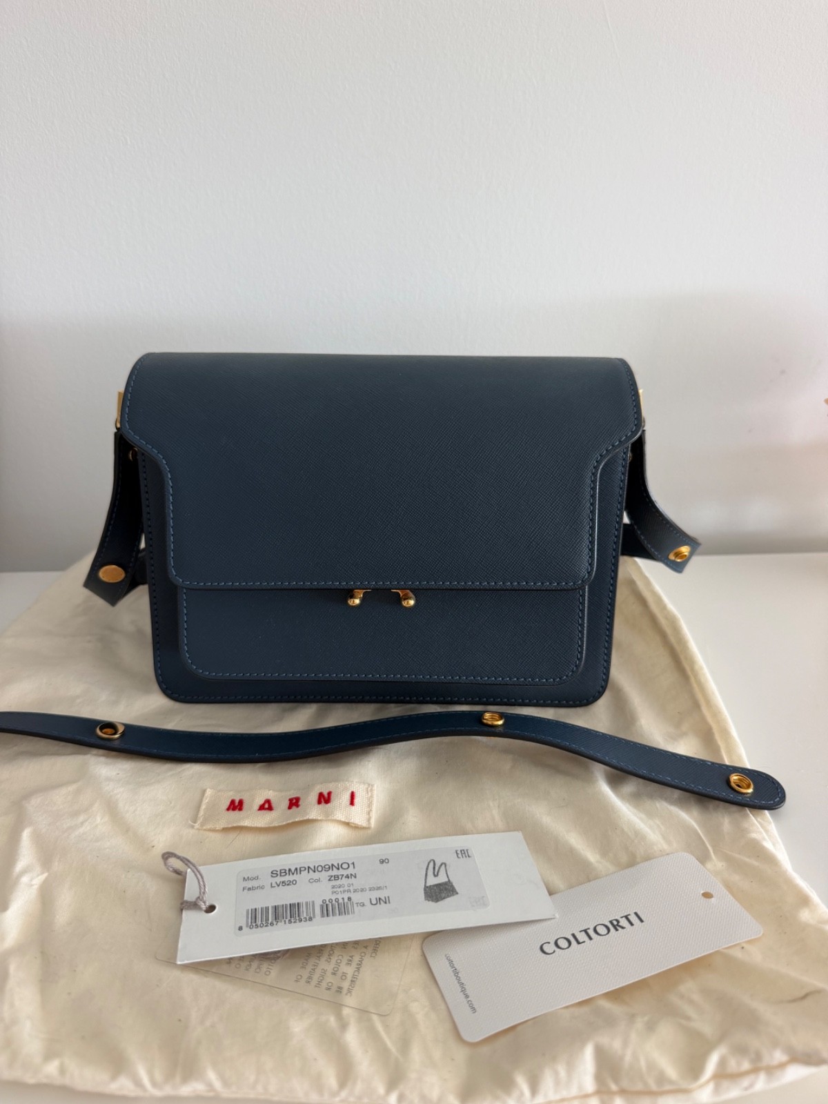 Marni Trunk Bag Medium Leather Shoulder Bag Used Authentic - Navy