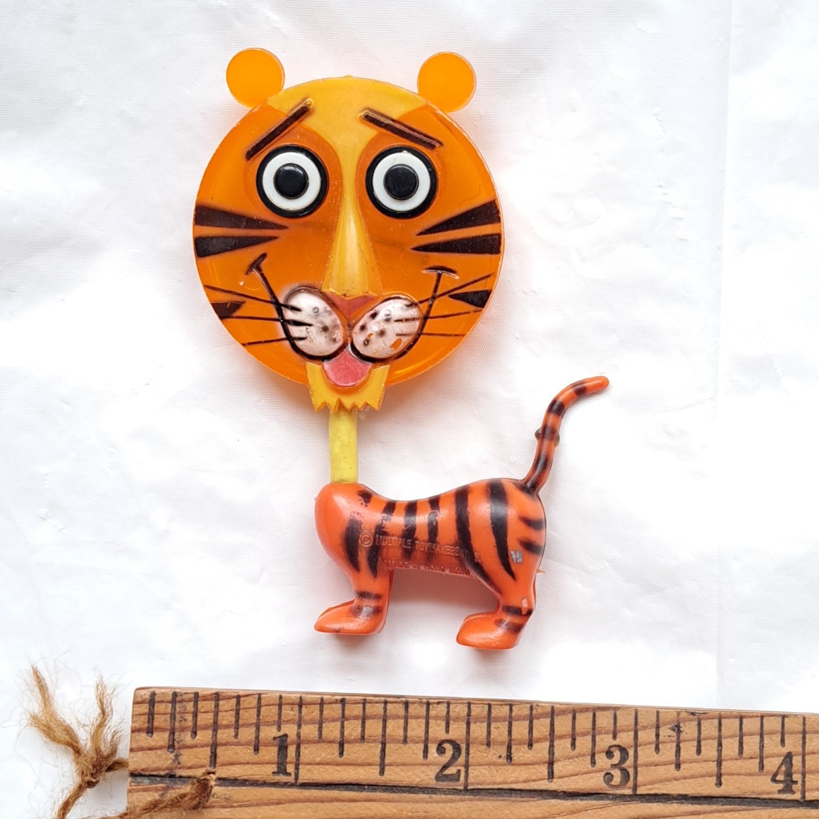 Vintage Tiger (Detroit Tigers?) Pin made by Multiple Toymakers NY Hong Kong 60s Vintage Tiger (Detroit Tigers?) Pin made by Multiple Toymakers NY Hong Kong 60s