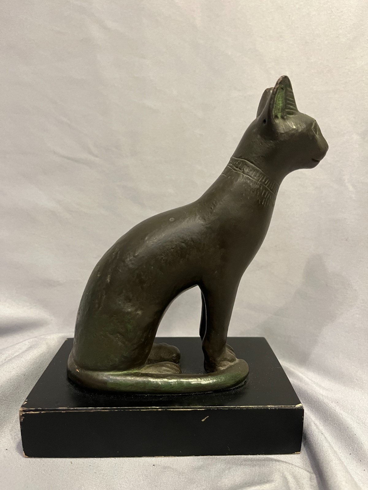 Vintage Alva Museum Replica Egyptian Bastet Cat Statue Walters Art Gallery Base