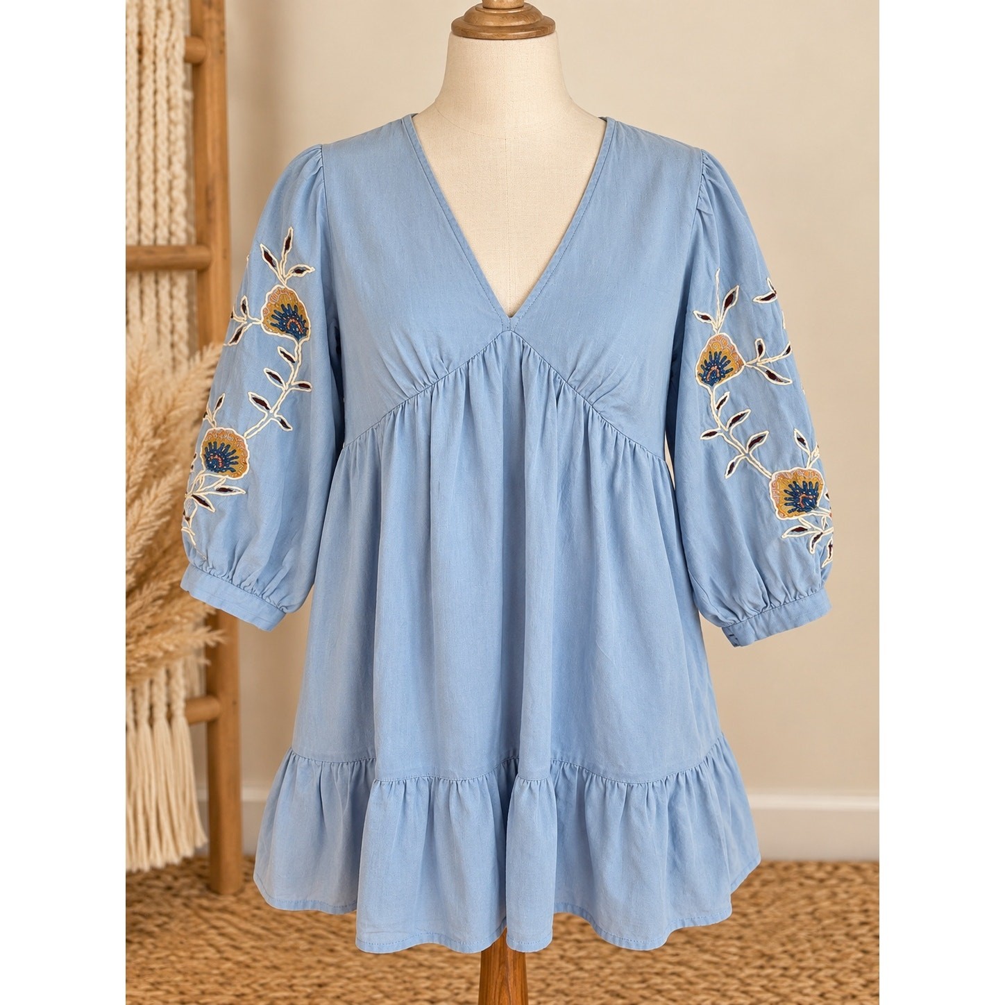 ZARA Women’s M Blue Embroidered Babydoll Mini Dress V-Neck Floral Boho