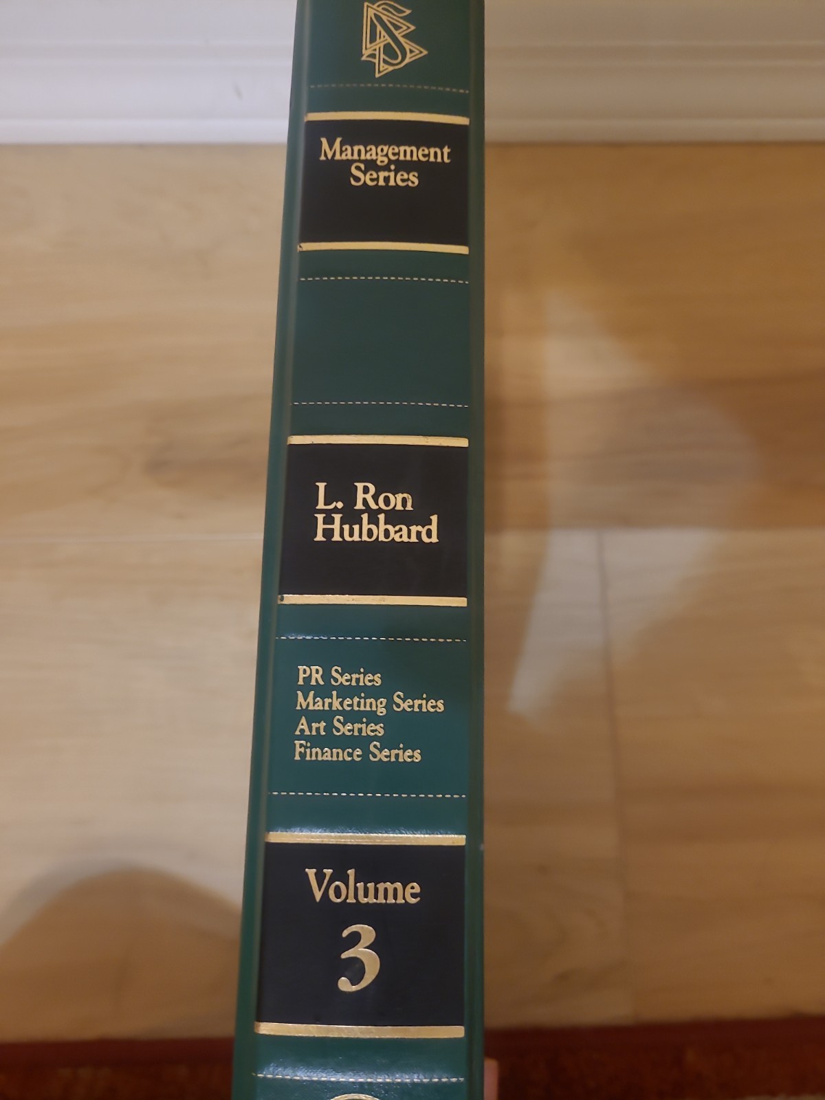 Organization Executive Course -Management Series Vol 3 by L. Ron Hubbard 2001 hc