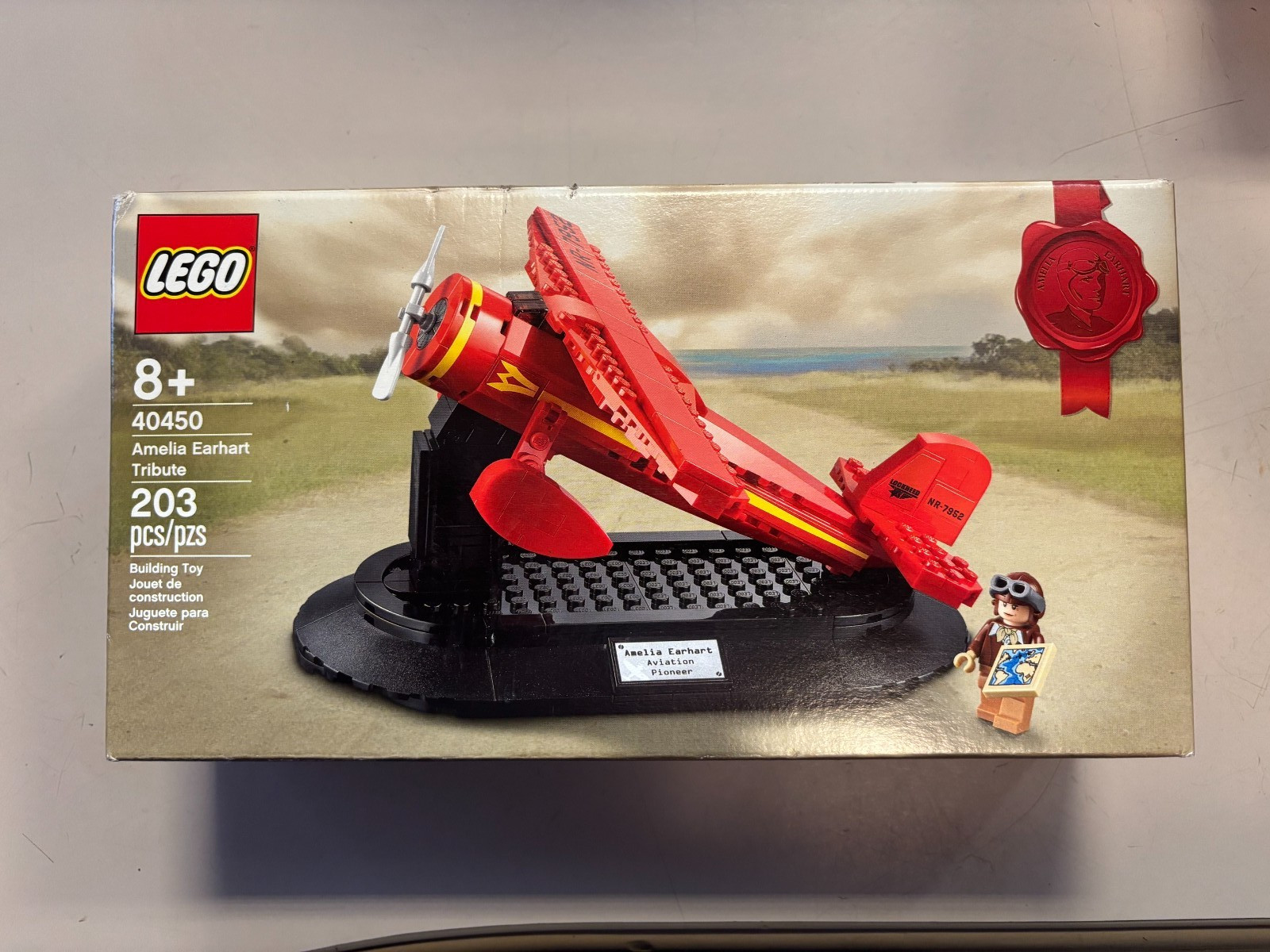 Lego Promotional: Amelia Earhart Tribute 40450 New Factory Sealed 203pcs Retired