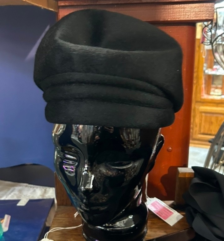 Vintage Christian Dior Chapeaux black felt sculptural toque hat Vintage Christian Dior Chapeaux black felt sculptural toque hat