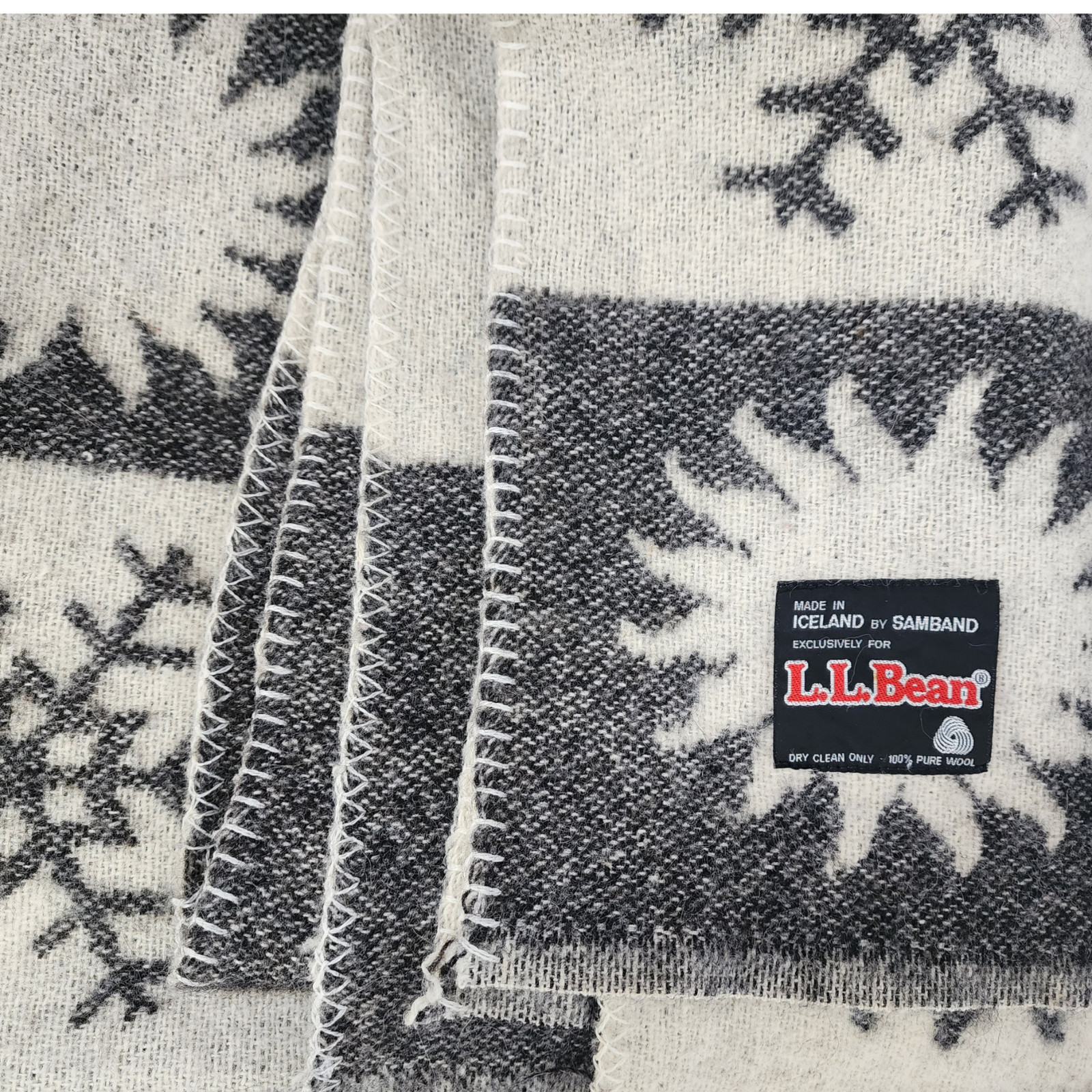 VTG LL Bean Icelandic Wool Blanket Snowflake Sunburst Samband  LARGE Throw 62x75