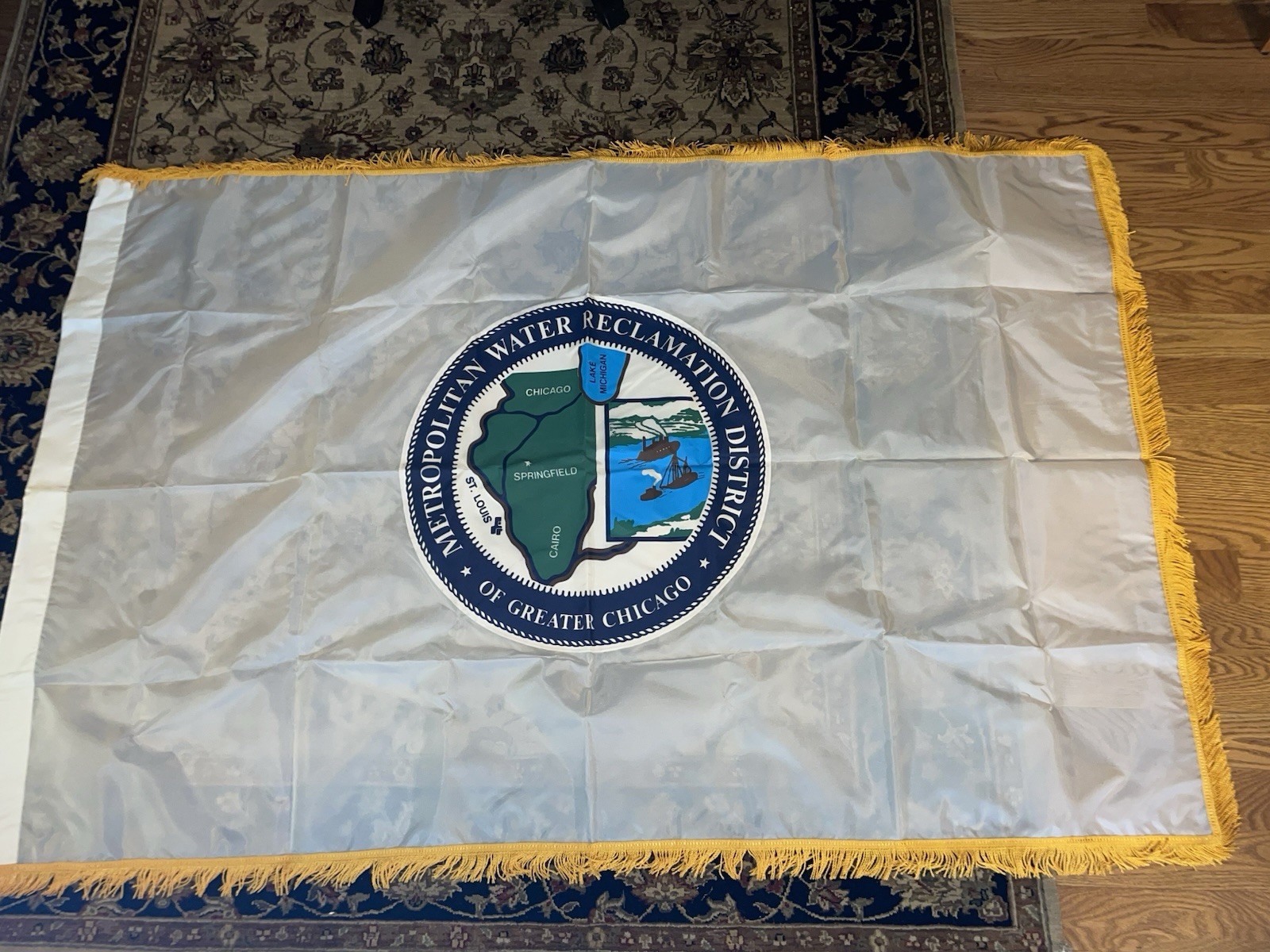 Vtg. Annin 4ft x 6ft Nyl-Glo Environment Flag with Gold Fringe and Medals Bundle