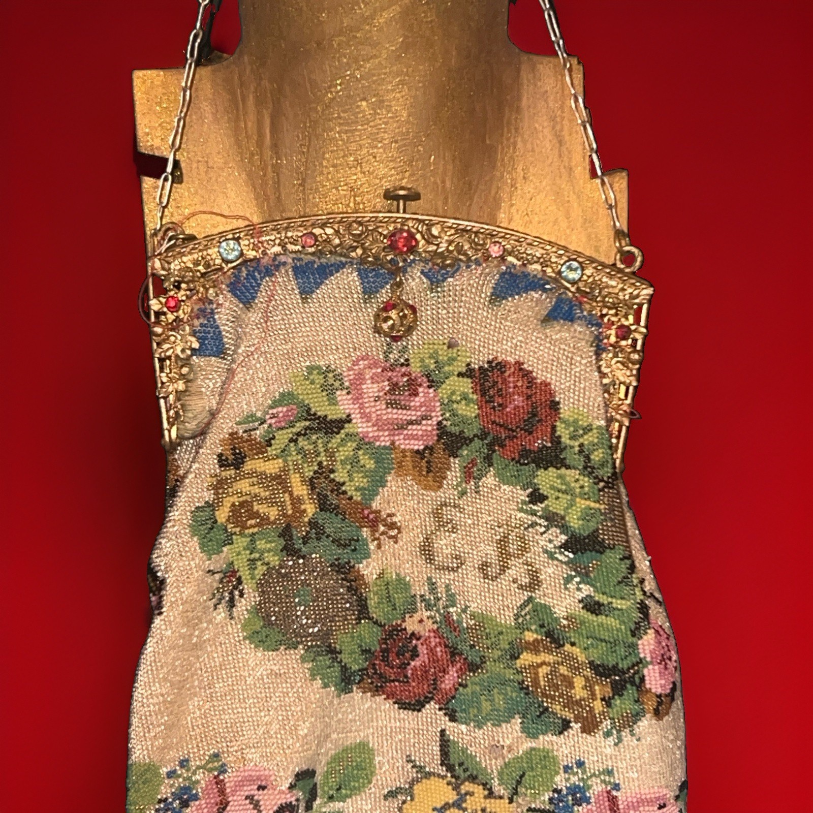 Antique Victorian French Handmade Embroidery Beads Crewel Purse Early 1900s Antique Victorian French Handmade Embroidery Beads Crewel Purse Early 1900s