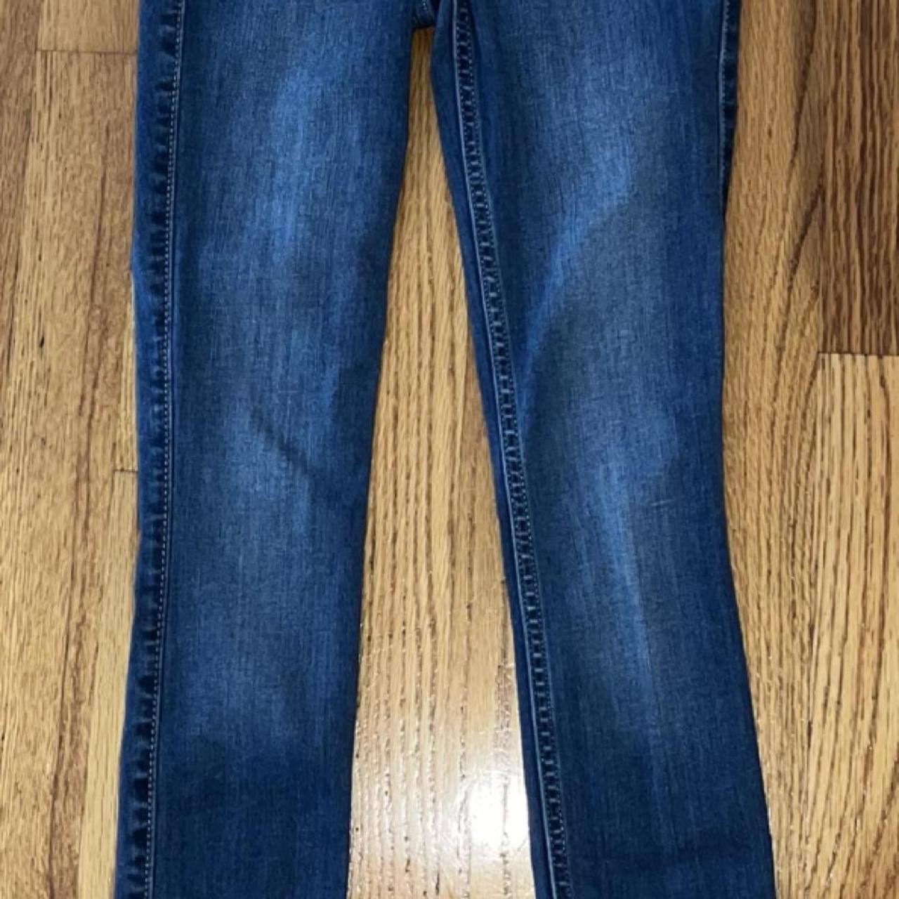 Hollister Co Women\'s Blue and Navy Jeans