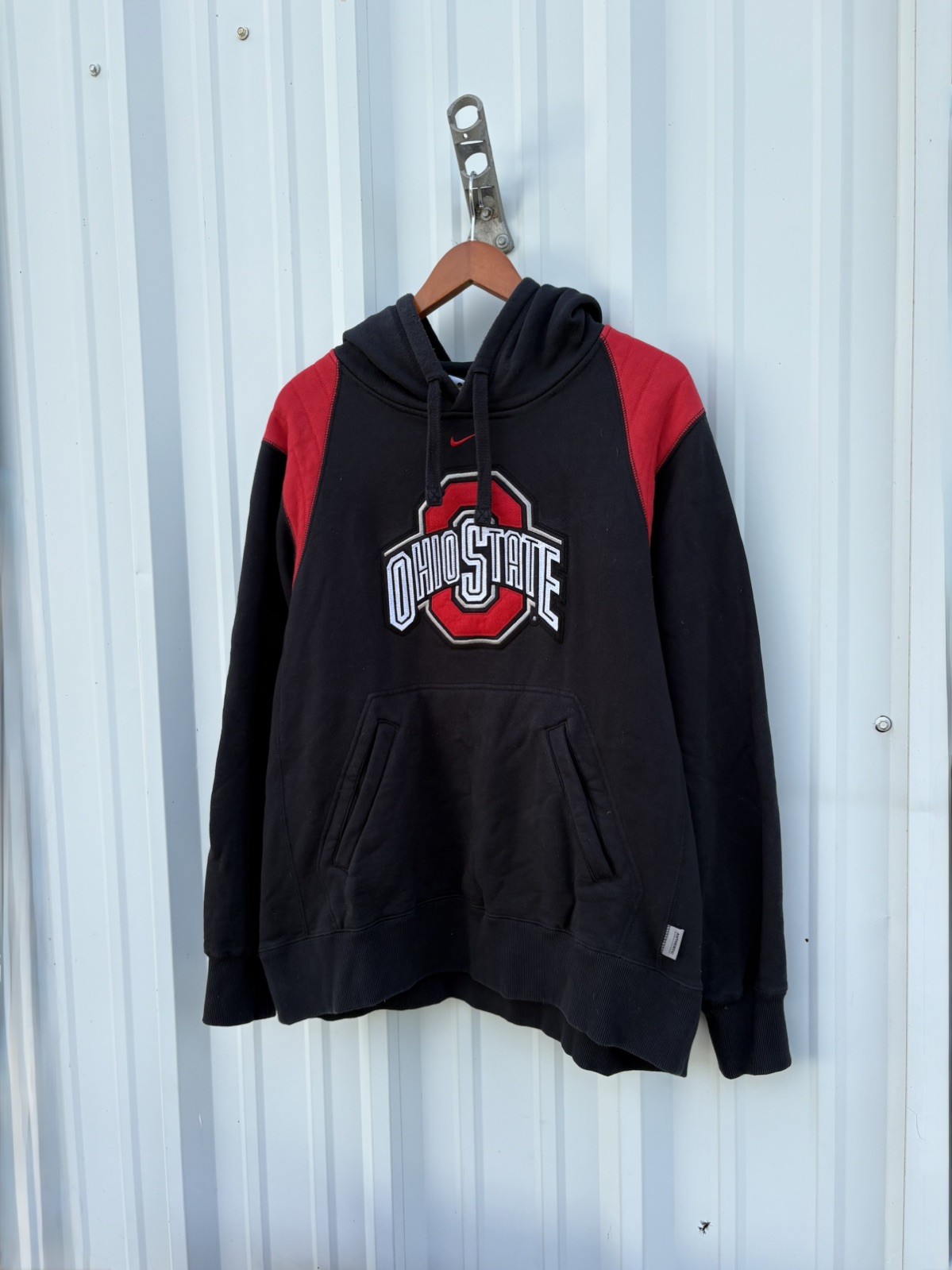 Vintage Ohio State Buckeyes Nike Team Center Swoosh Hoodie Mens Large Black Y2K