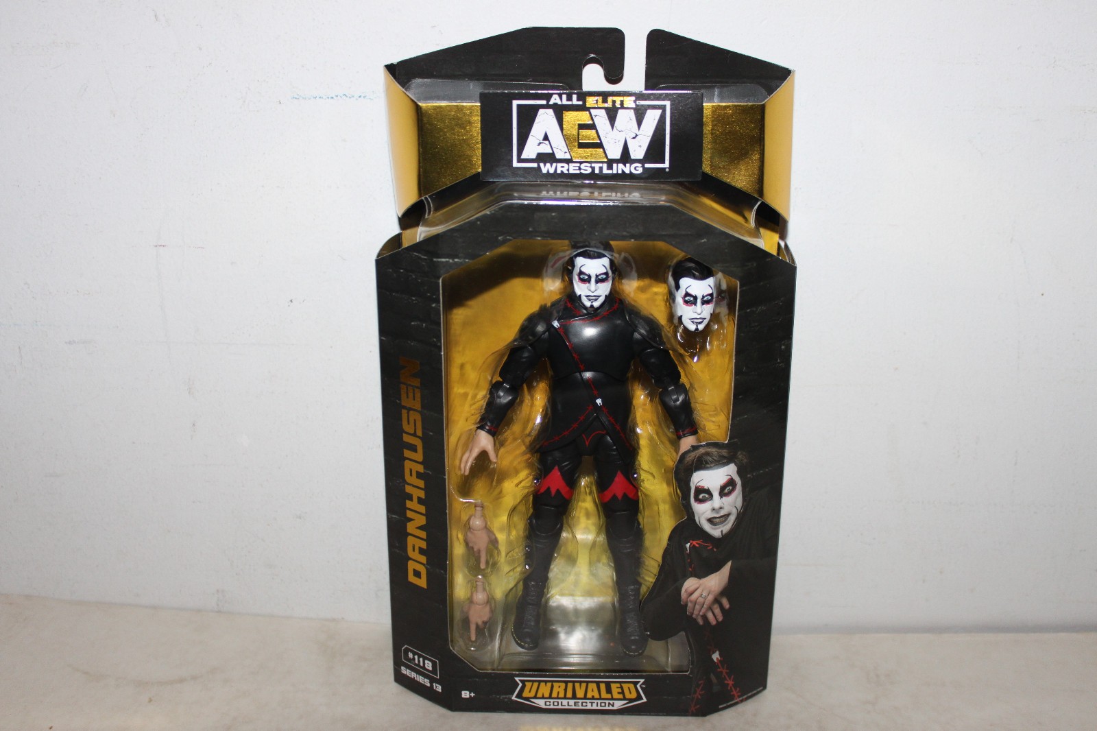 AEW Unrivaled Wrestling Series 13 #118 Danhausen Figure