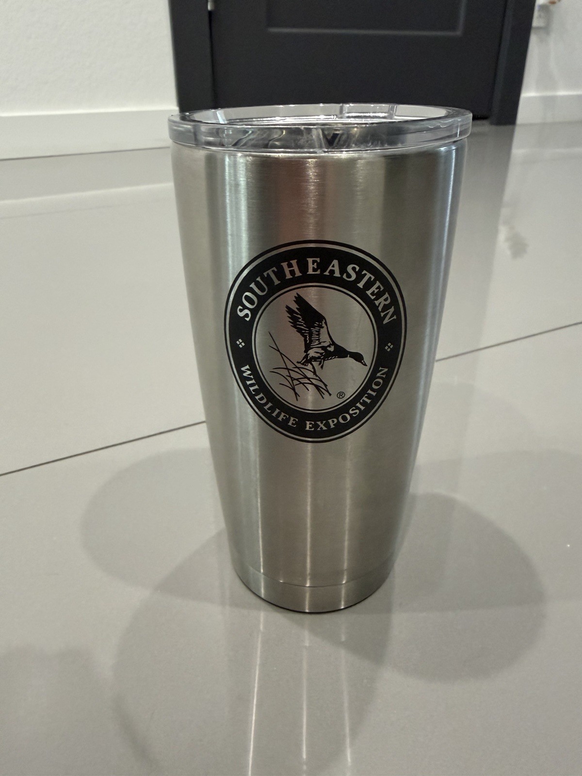 yeti tumbler 20 oz Silver Southeastern Wildlife Exposition yeti tumbler 20 oz Silver Southeastern Wildlife Exposition