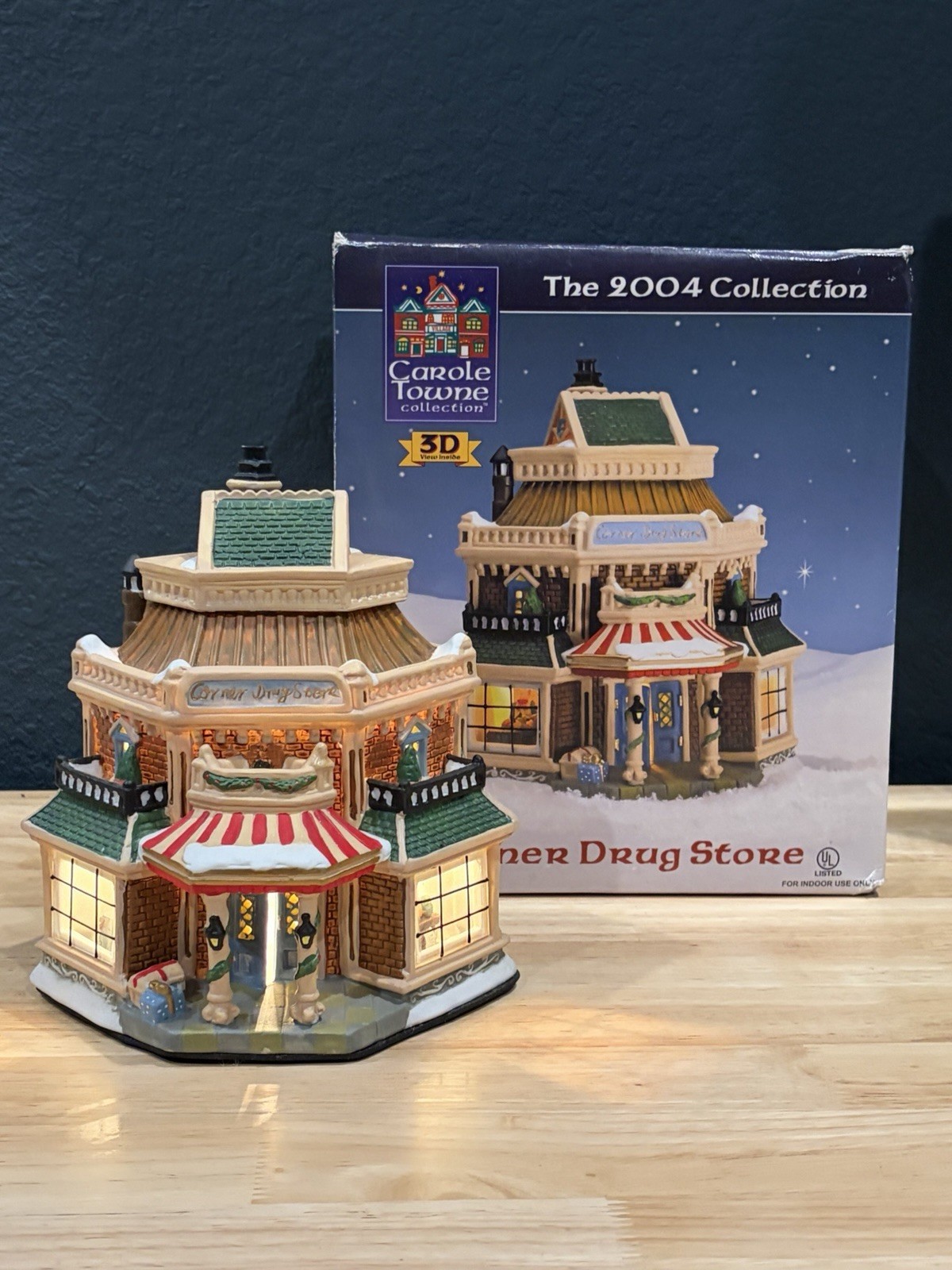 Lemax Carole Towne Corner Drug Store Lighted Christmas Village