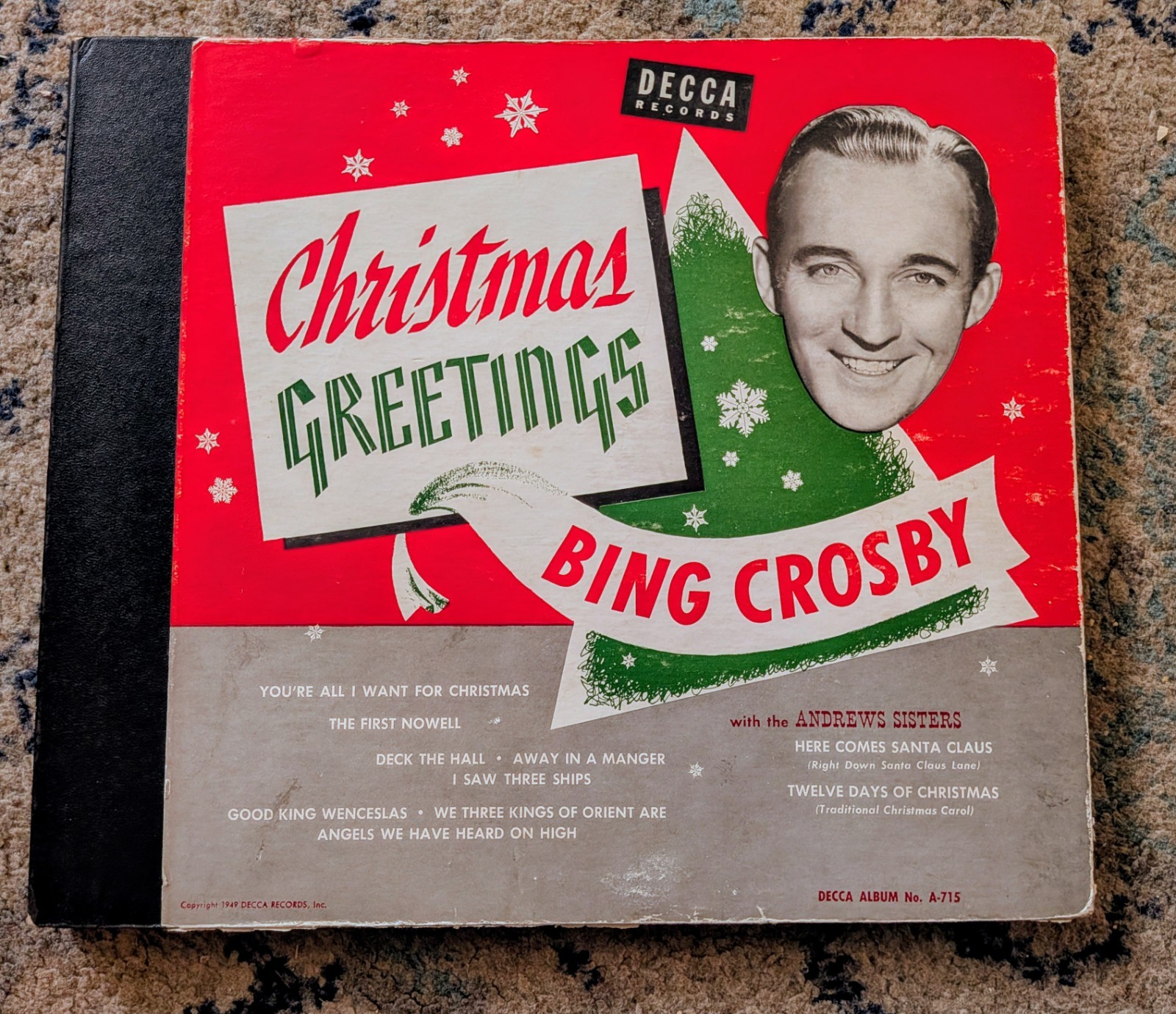 Bing Crosby Set Of 3 XMas Records - V+ Condition 