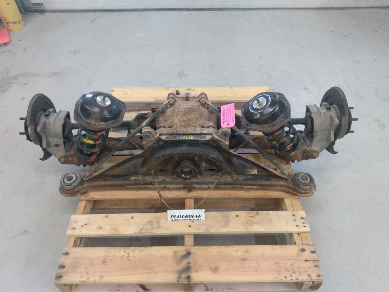 Jaguar XK8 XKR X100 Rear Axle Assembly Subframe Differential Fits 1997-2006 97