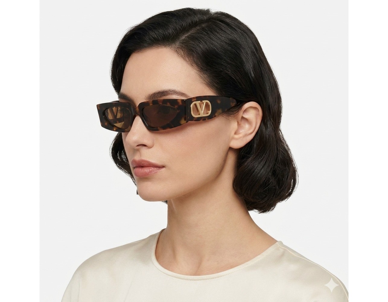 NEW Valentino VG0001S-002 Sunglasses 53mm 100% Authentic