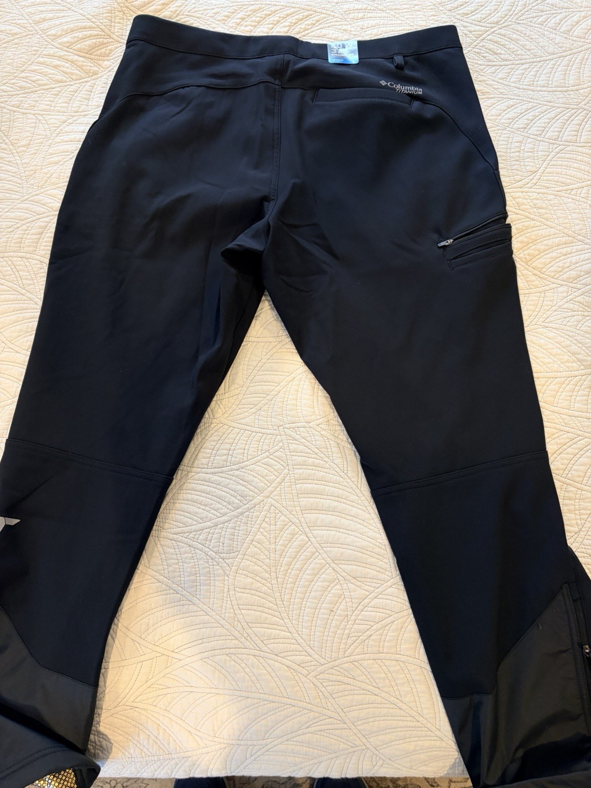 NWT Columbia Titanium Vast Canyon Omni-Heat Infinity Softshell Pants 40x32 Black