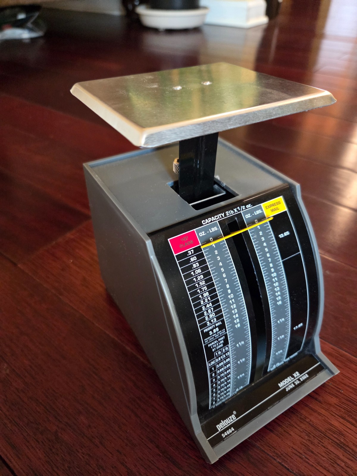 2002 VINTAGE  Pelouze X2 Mechanical Postal Scale 2 lb Capacity