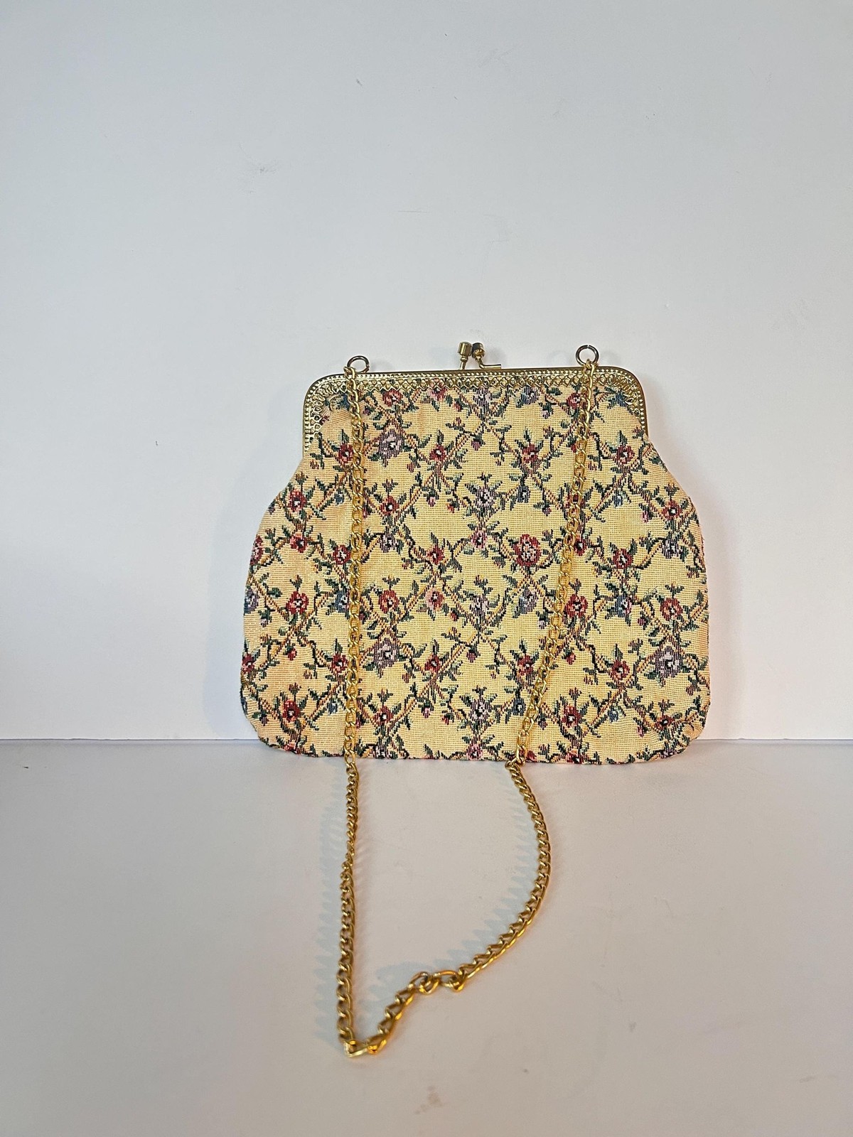 Vintage Floral Tapestry Purse with Gold Chain, Mid-Century Kiss-Lock Evening Bag