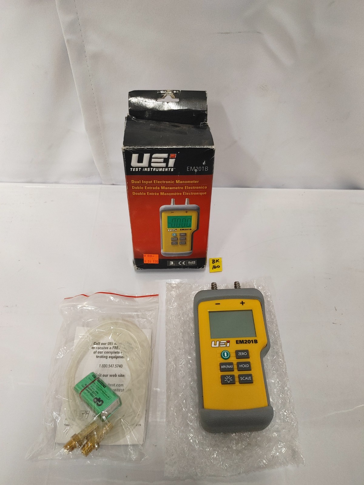 UEi Test Instruments EM201B Dual Input Electronic Manometer
