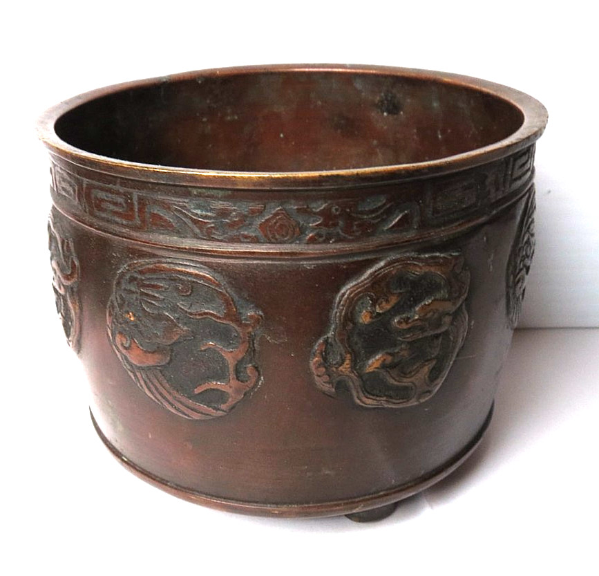 ANTIQUE ASIAN BRONZE DARK PATINA DRAGON VESSEL CHINA or JAPAN 4 12