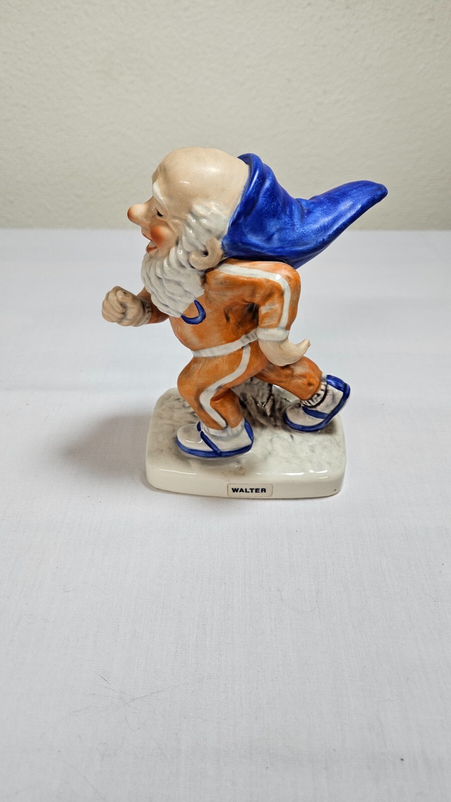 Goebel CO-BOY Gnome Figurine WALTER THE JOGGER 17545-14 W Germany Vintage 1980 Goebel CO-BOY Gnome Figurine WALTER THE JOGGER 17545-14 W Germany Vintage 1980