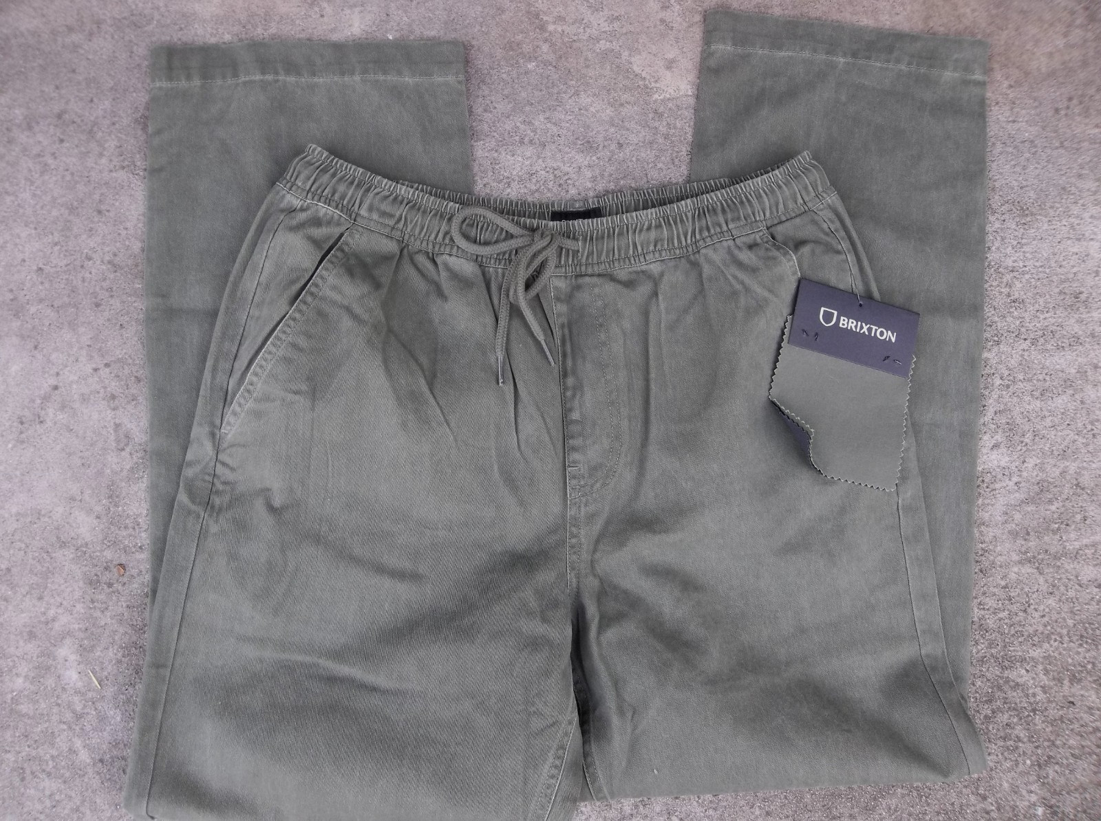 NWT BRIXTON MEN\'S EVERYDAY ELASTIC WAIST PANTS .MEDIUM.BRAND NEW FOR 2026.