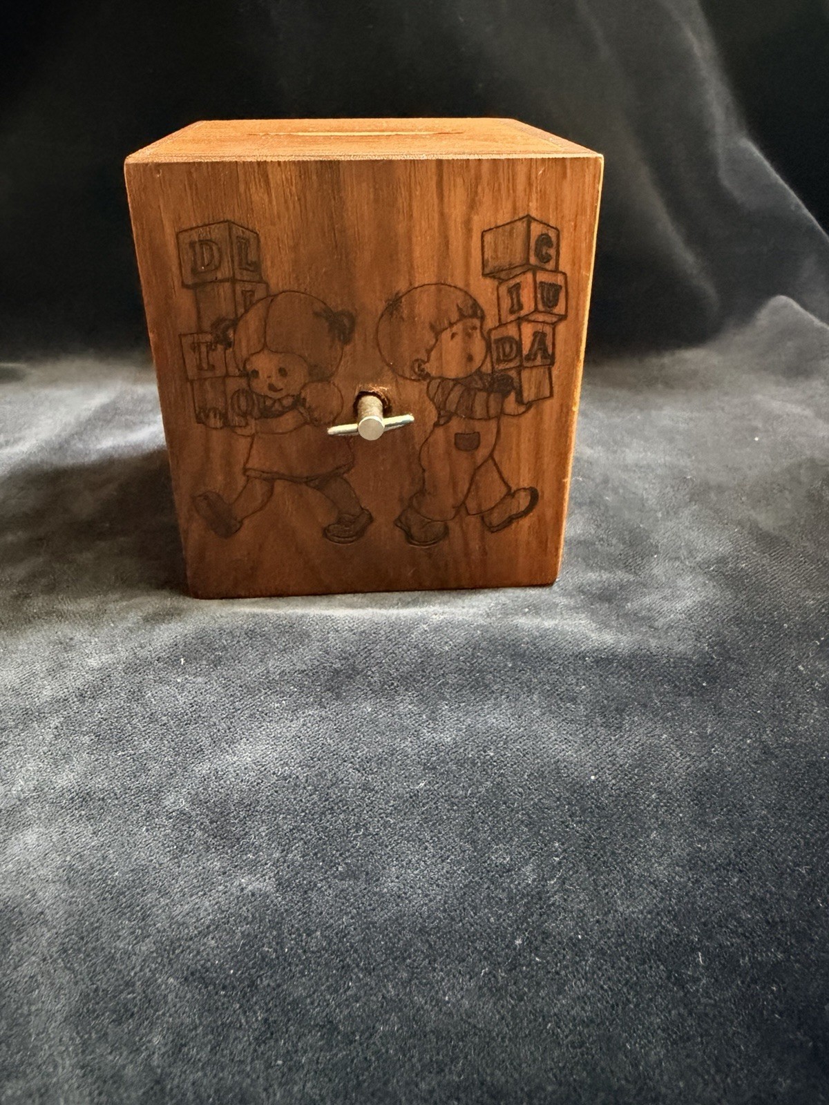 Vintage 1978 Toystalgia Wooden Musical Coin Bank Neiman Marcus \