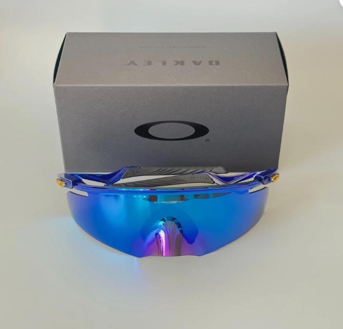 NEWST Oakley Kato Men\'s Sunglasses - Prizm Sapphire, Standard Fit