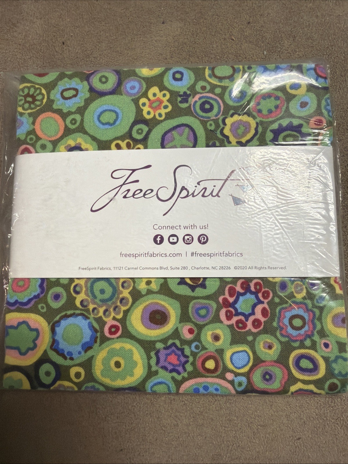 New 5inch Charm Pack By Kaffe Fassett -Free Spirit 42 5 Inch Square Named Island
