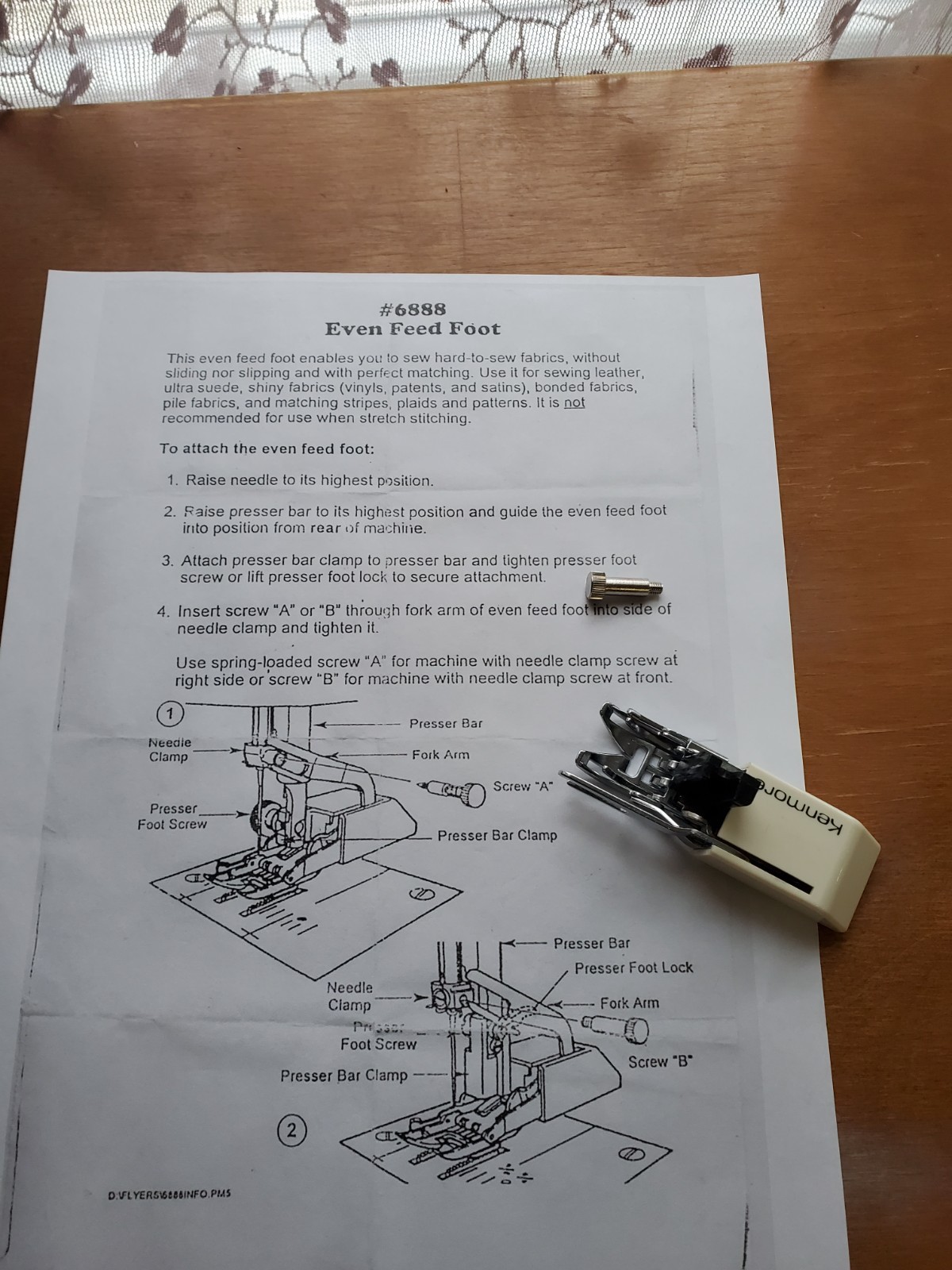 SEARS KENMORE EVEN FEED WALKING FOOT SUPER HIGH SHANK 6888  Screw/ Instructions