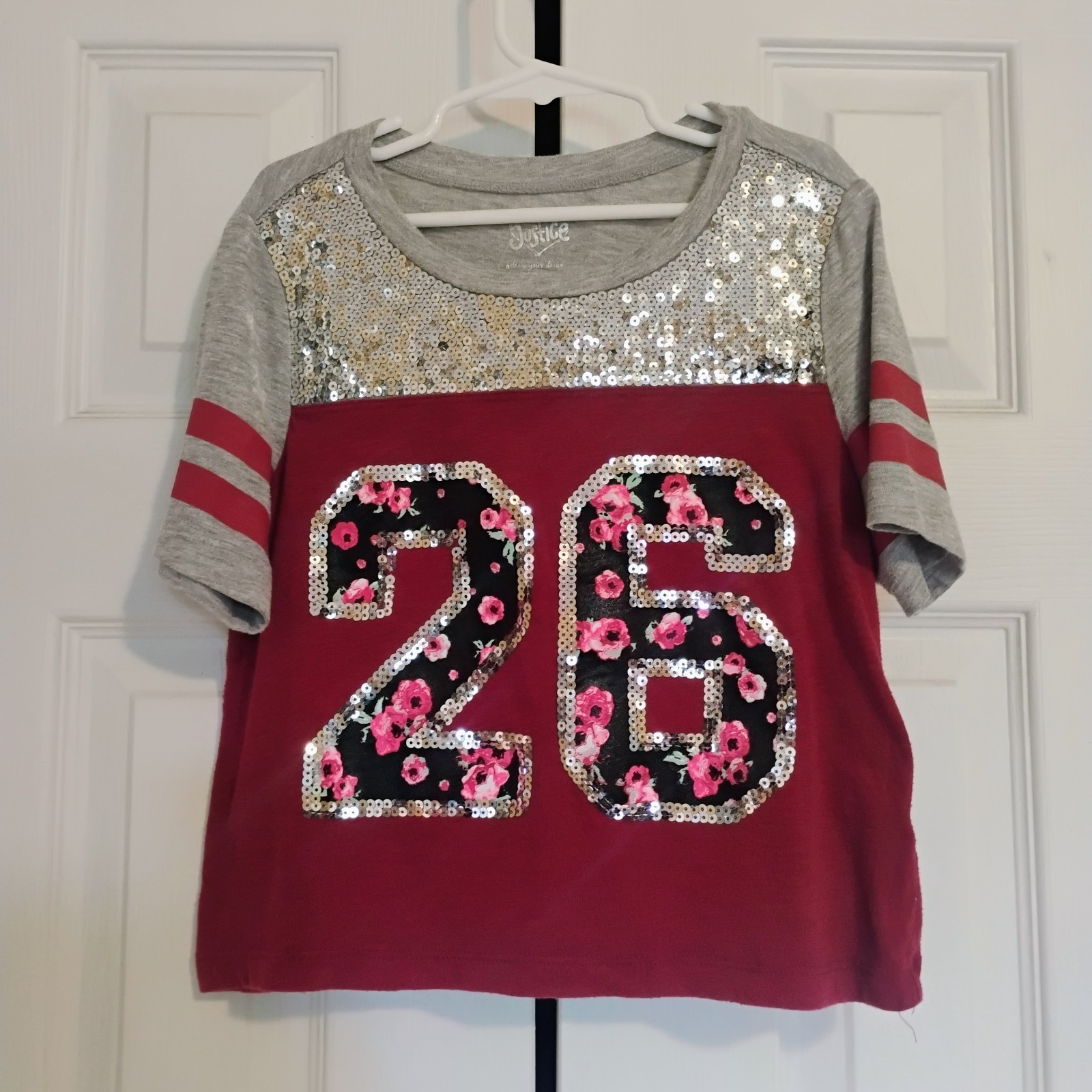 Justice Girls Size 10 Sequin Floral 26 Varsity Shirt Burgundy Gray Short Sleeve Justice Girls Size 10 Sequin Floral 26 Varsity Shirt Burgundy Gray Short Sleeve