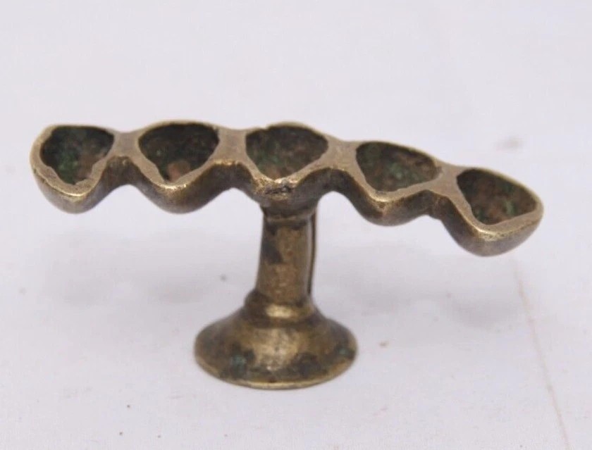 Vintage Old Brass Oil Wick Diya Burner Festive Puja lamp Rich Patina Collectible