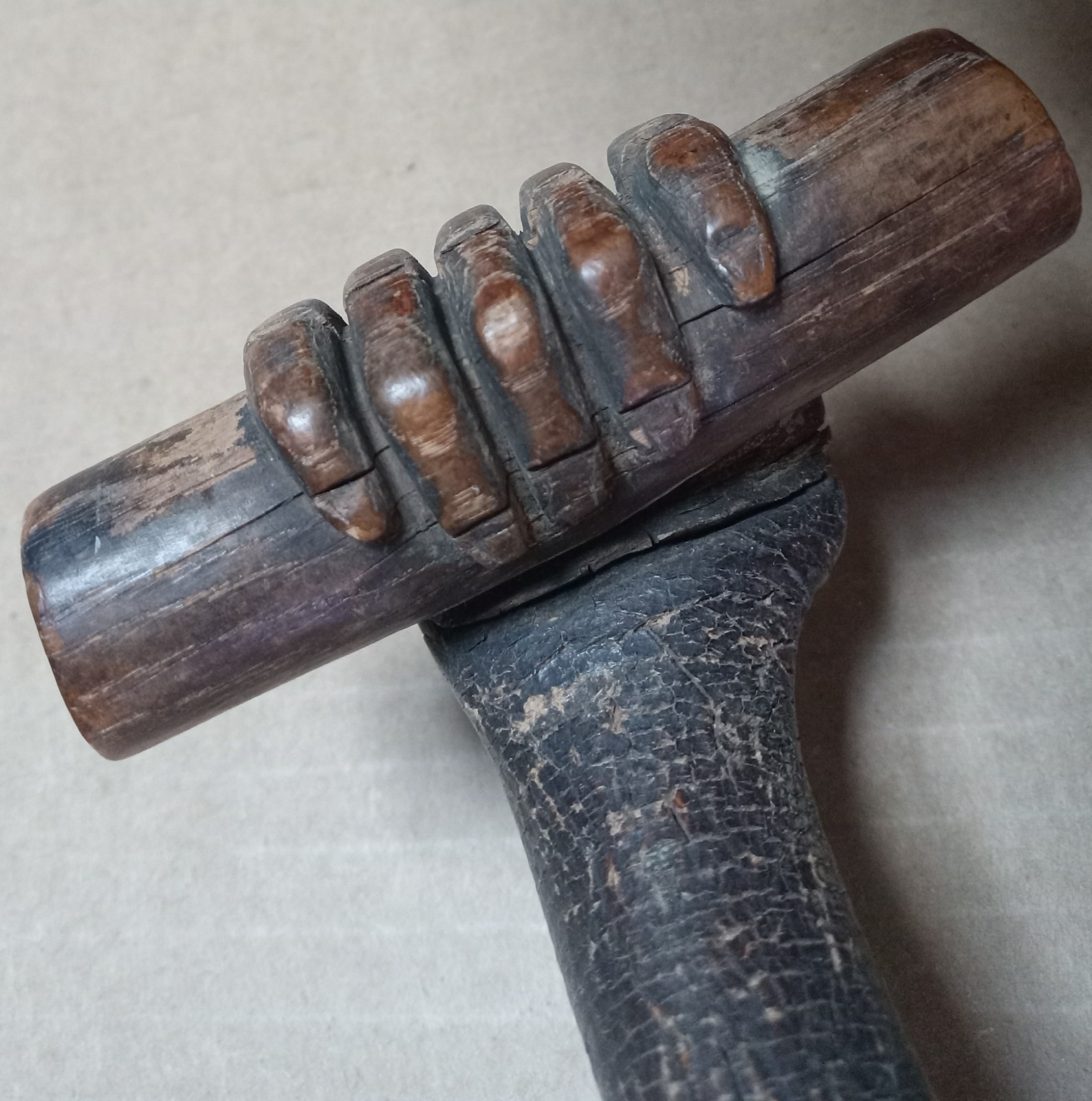 Carved Hand Topped Walking Stick Primitive And Really Old. Hickory?