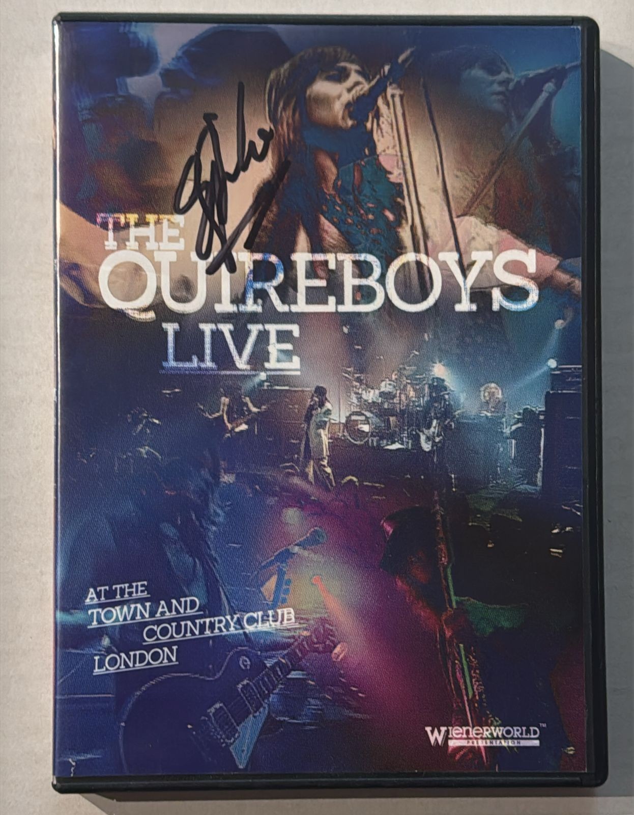 The Quireboys – Live At The Town And Country Club, London 1992 DVD Signed Signed The Quireboys – Live At The Town And Country Club, London 1992 DVD Signed Signed
