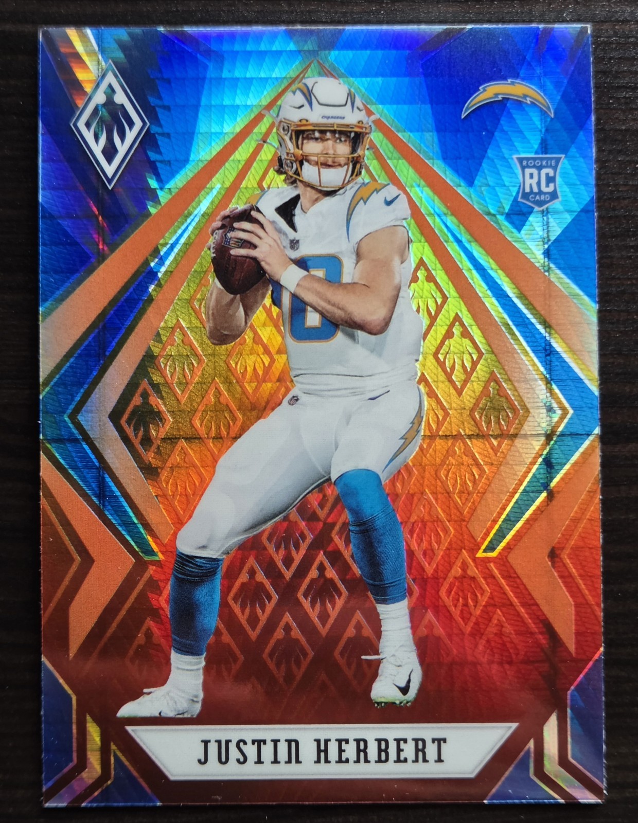 Justin Herbert 2020 Panini Phoenix Rookie #103 Fire Burst (RC) LA Chargers Justin Herbert 2020 Panini Phoenix Rookie #103 Fire Burst (RC) LA Chargers
