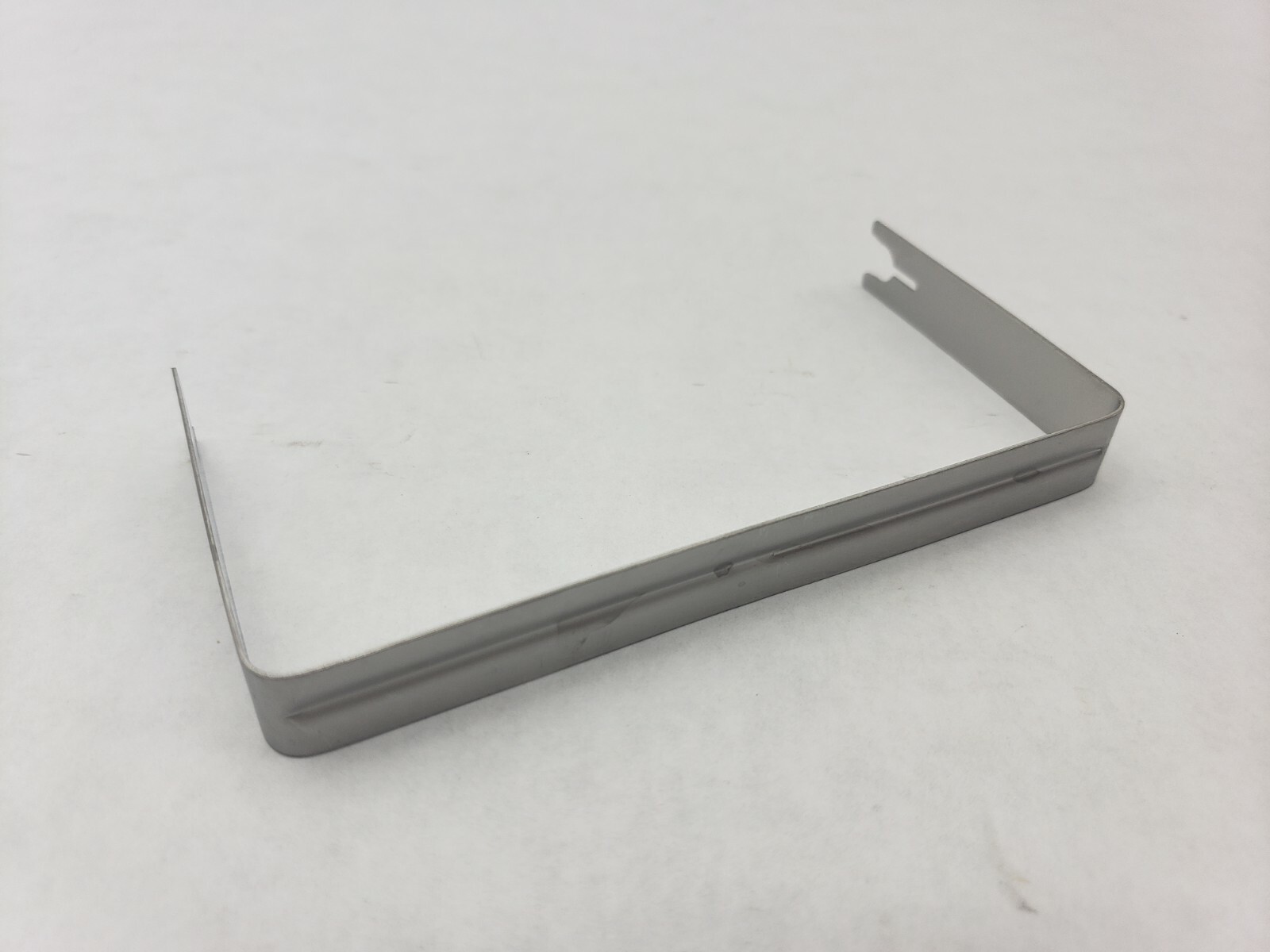 Saladmaster Support Clip for Indoor Smokeless Broiler Element P105-200